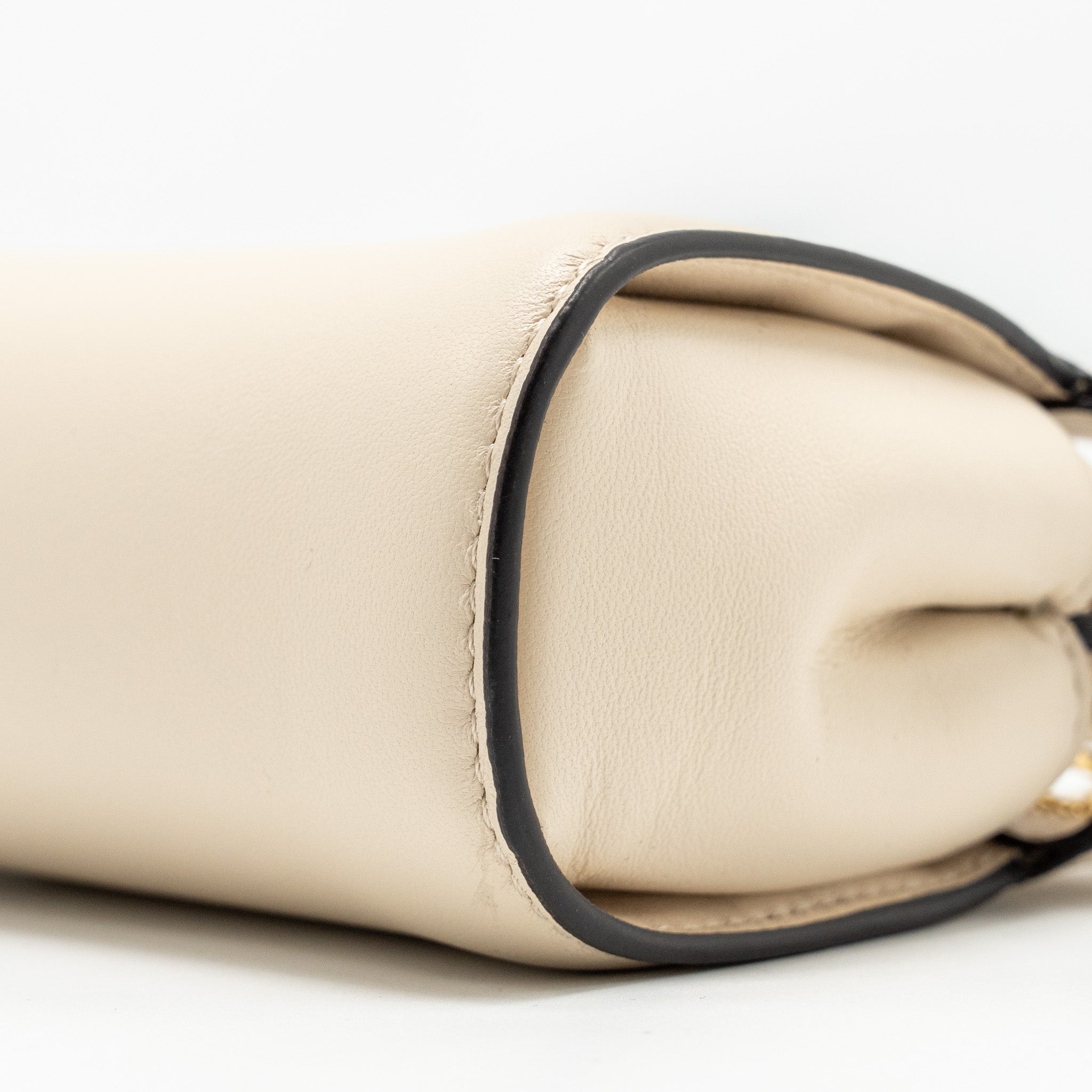 fendi-nano-peekaboo-lambskin-white-ghw