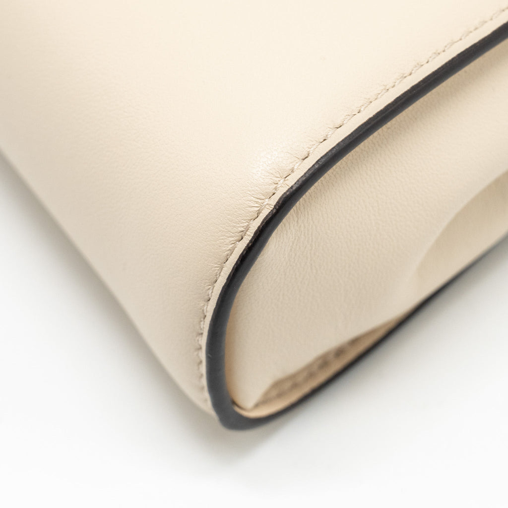 fendi-nano-peekaboo-lambskin-white-ghw