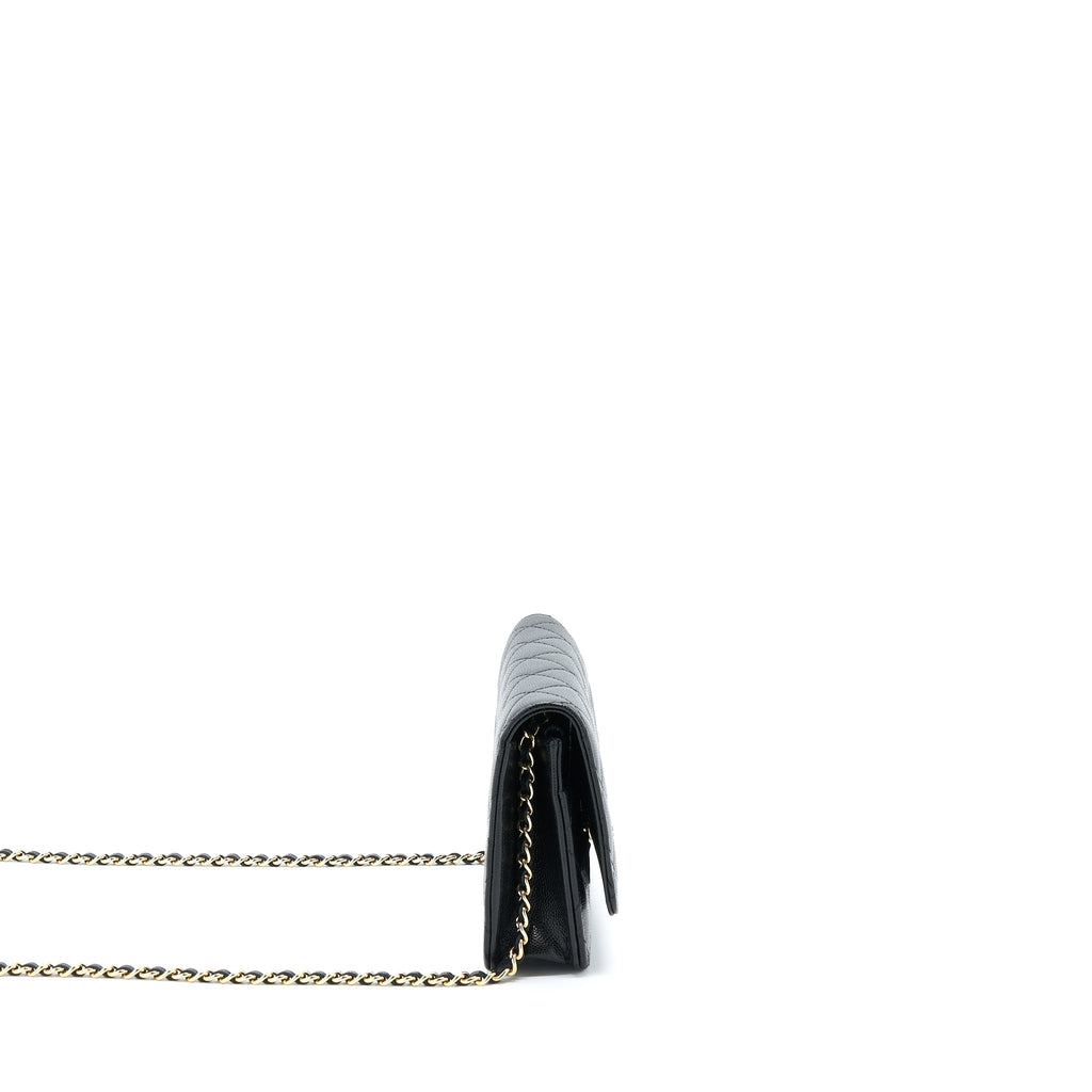chanel-22s-wallet-on-chains-with-detail-cc-logo-caviar-black-lghw