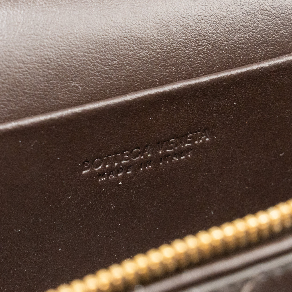 bottega-veneta-bang-bang-vanity-case-with-strap-intrecciato-leather-fondant-ghw