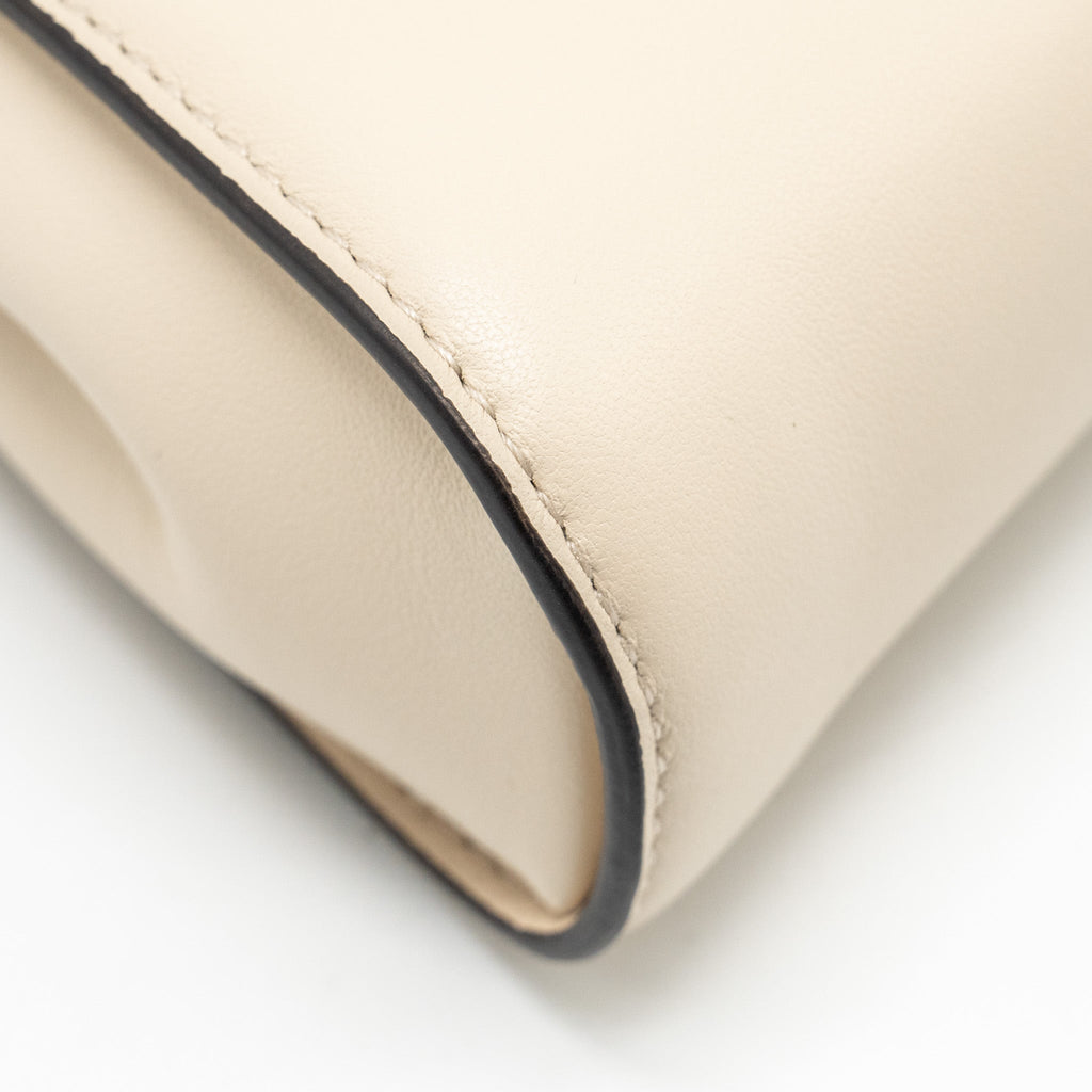 fendi-nano-peekaboo-lambskin-white-ghw