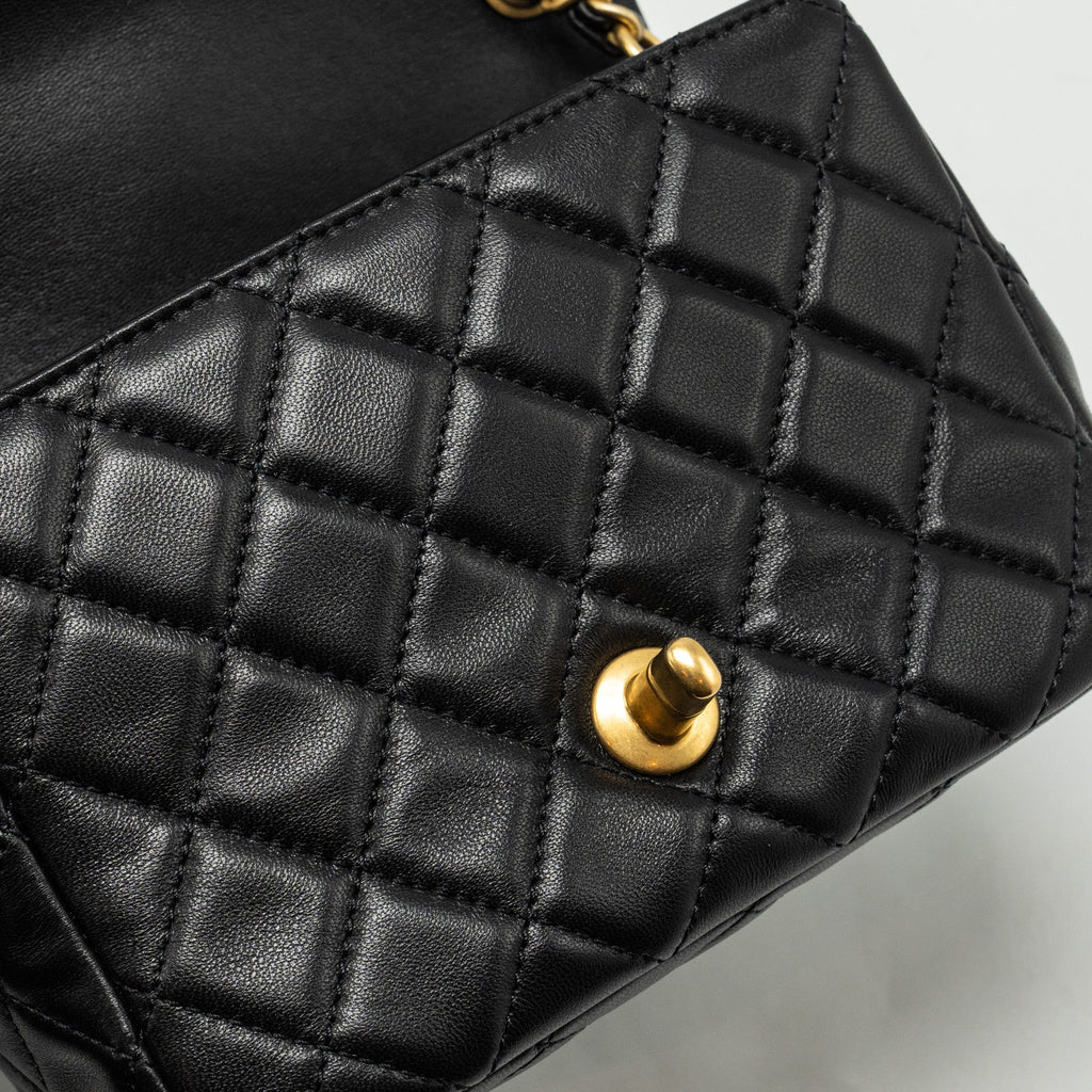 chanel-pearl-crush-mini-square-flap-bag-lambskin-black-ghwmicrochip-1