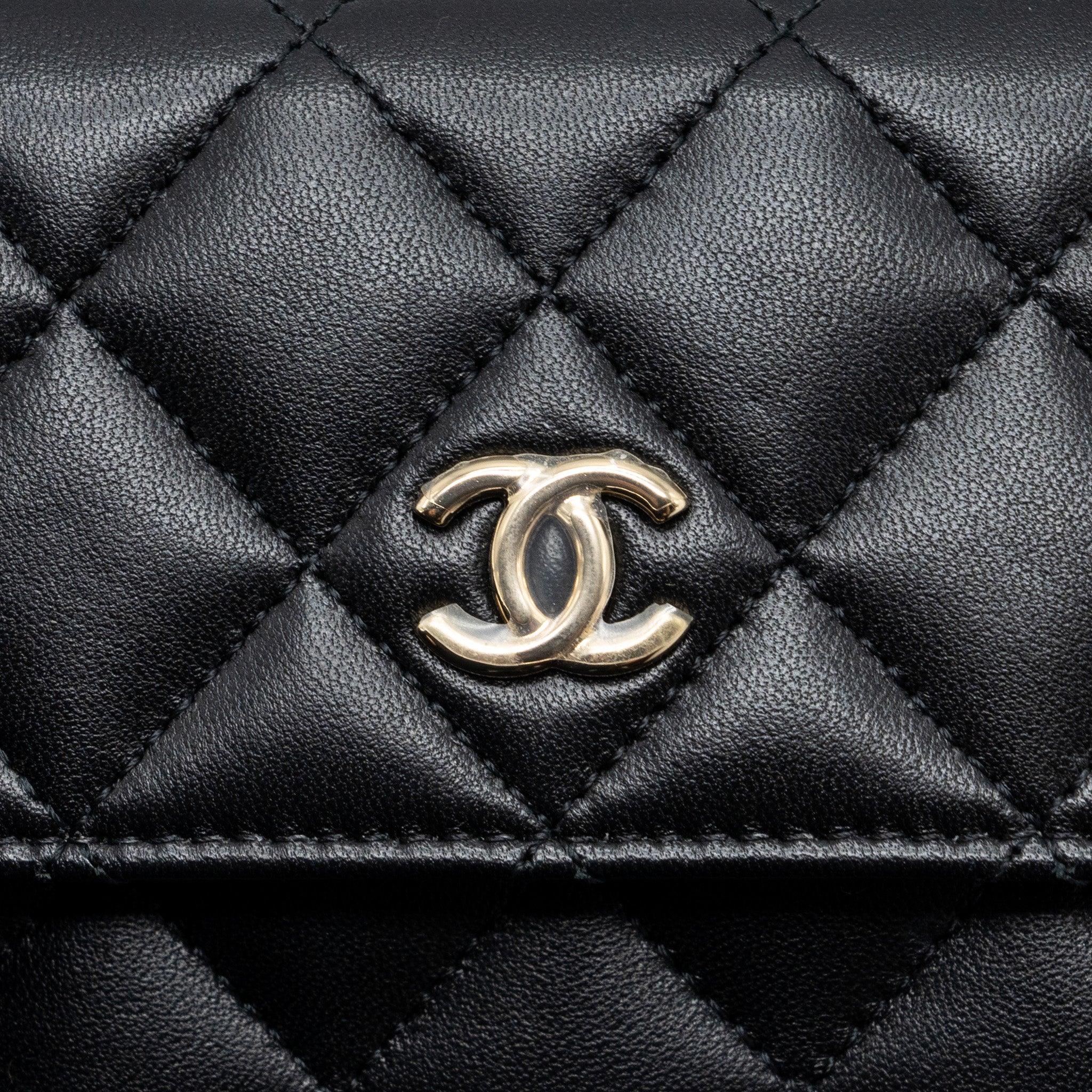 chanel-mini-flap-card-holder-with-ribbon-chain-lambskin-black-lghw