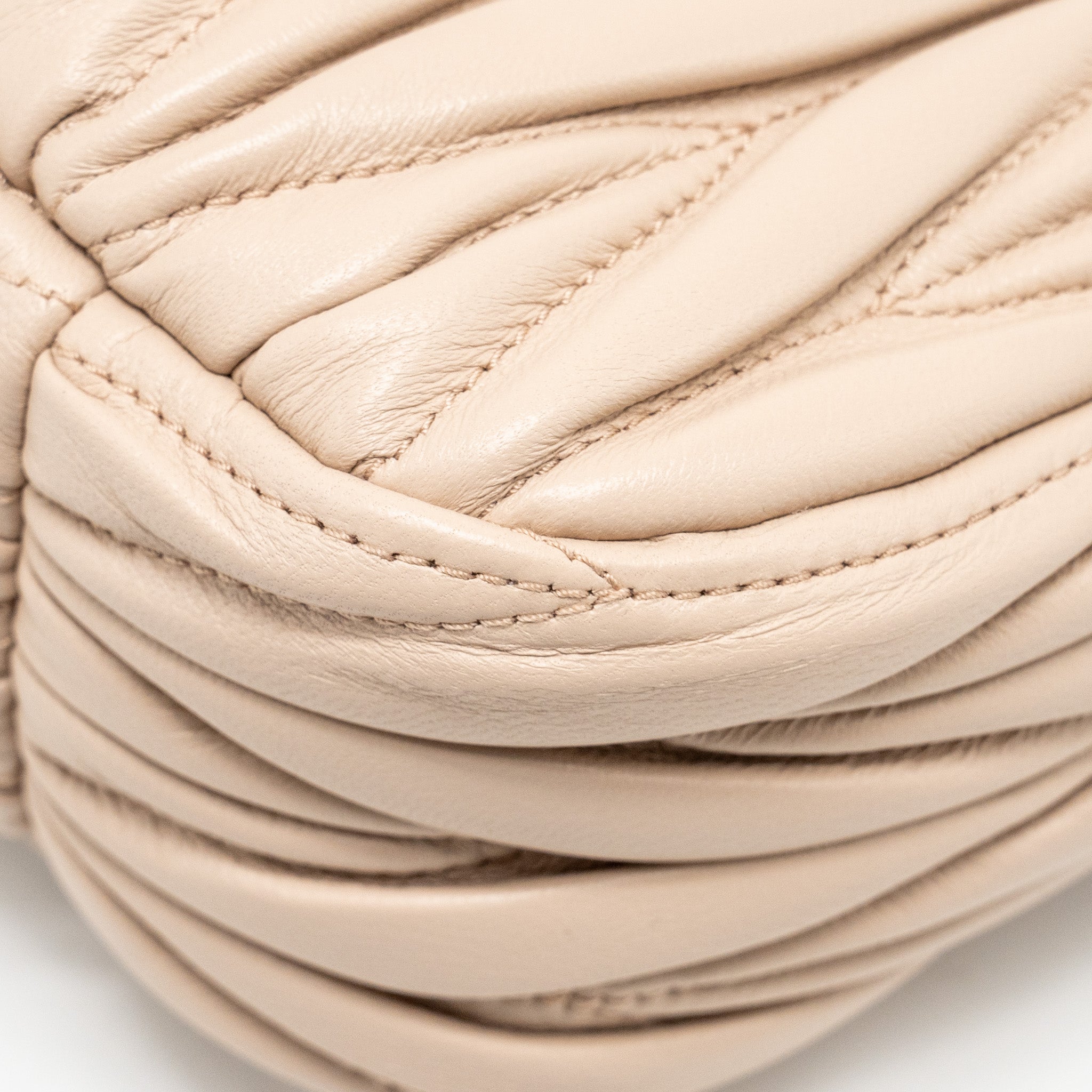 miumiu-wander-matelasse-hobo-bag-nappa-lambskin-ghw