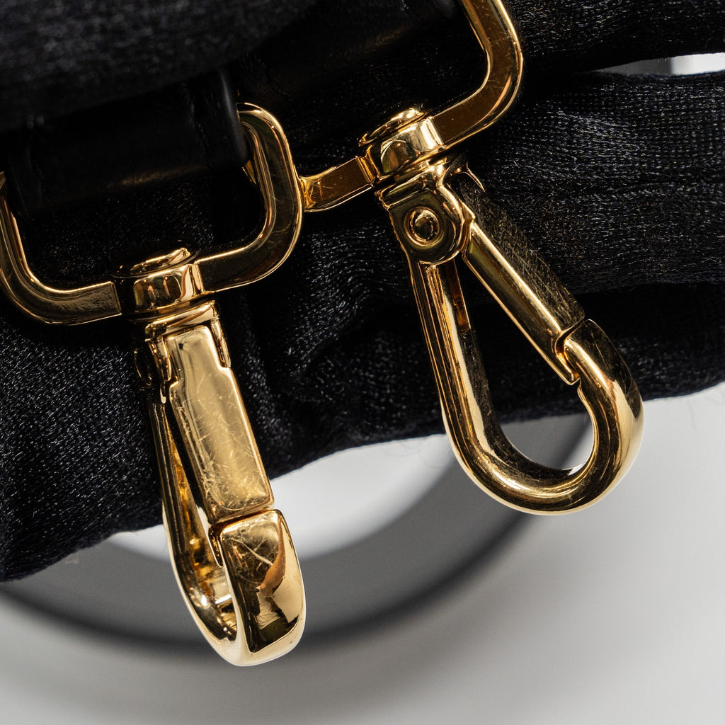 fendi-large-baguette-bag-nappa-black-ghw