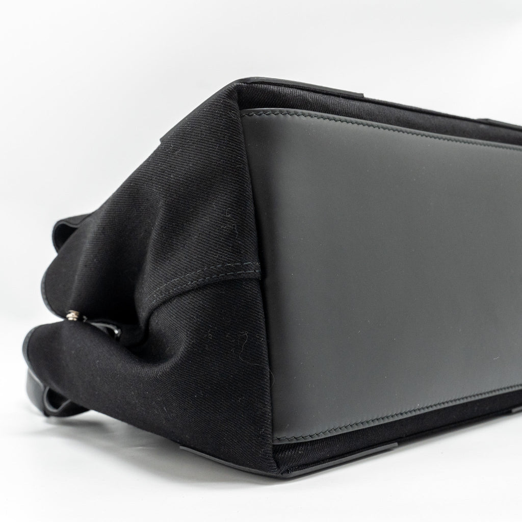 balenciaga-cabas-logo-tote-bag-canvas-calfskin-black-shw