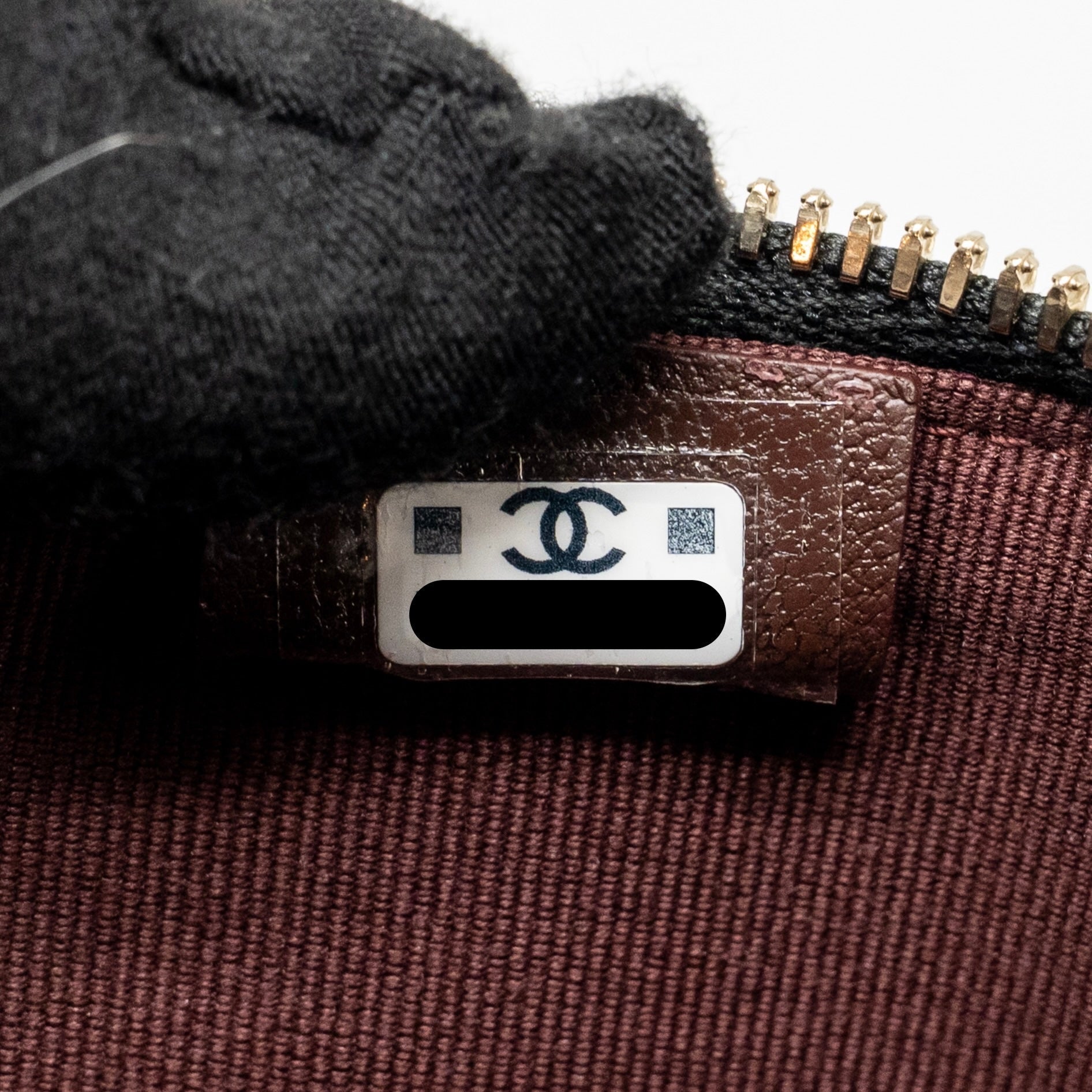 chanel-25b-cc-top-handle-vanity-with-chain-lambskin-black-lghwmicrochip
