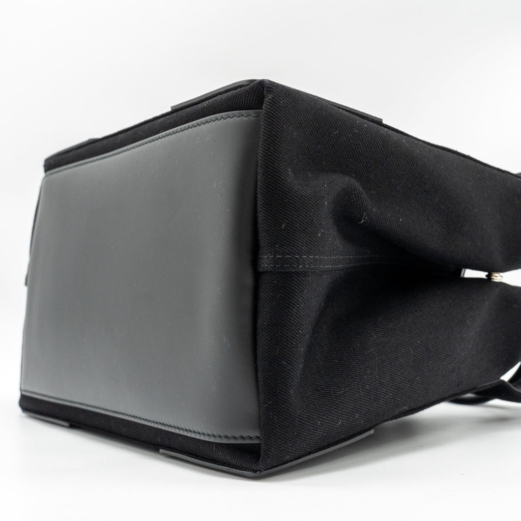 balenciaga-cabas-logo-tote-bag-canvas-calfskin-black-shw