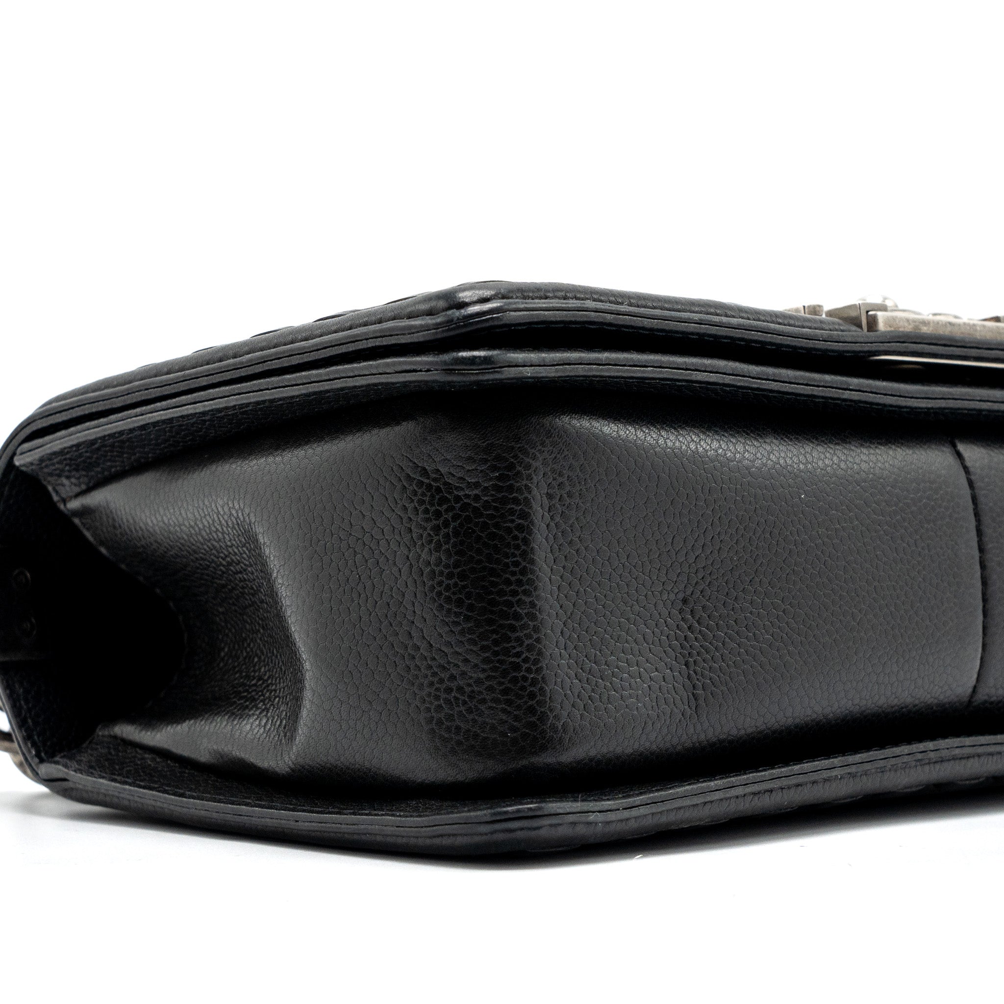 chanel-medium-boy-bag-limited-quilted-caviar-black-ruthenium-hardware