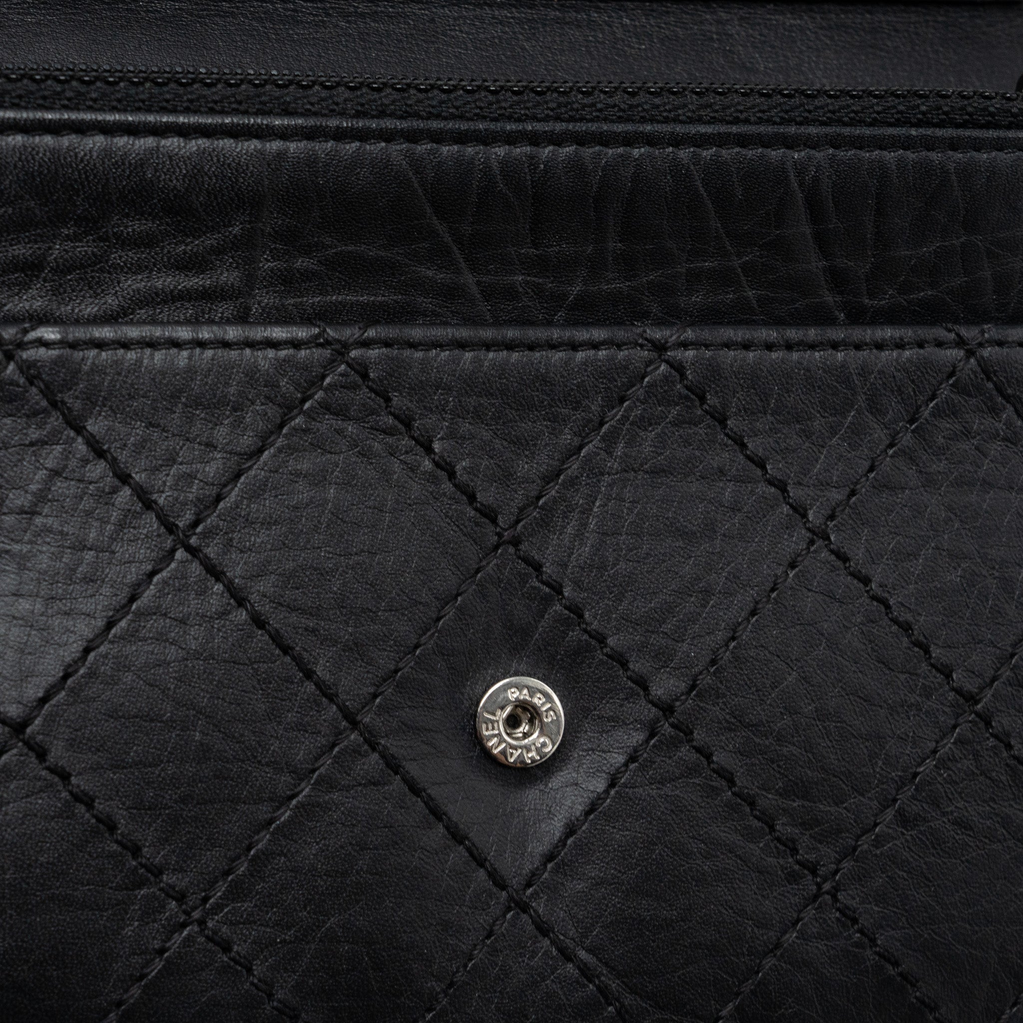 copy-of-chanel-2-55-wallet-on-chain-aged-calfskin-black-ruthenium-shw