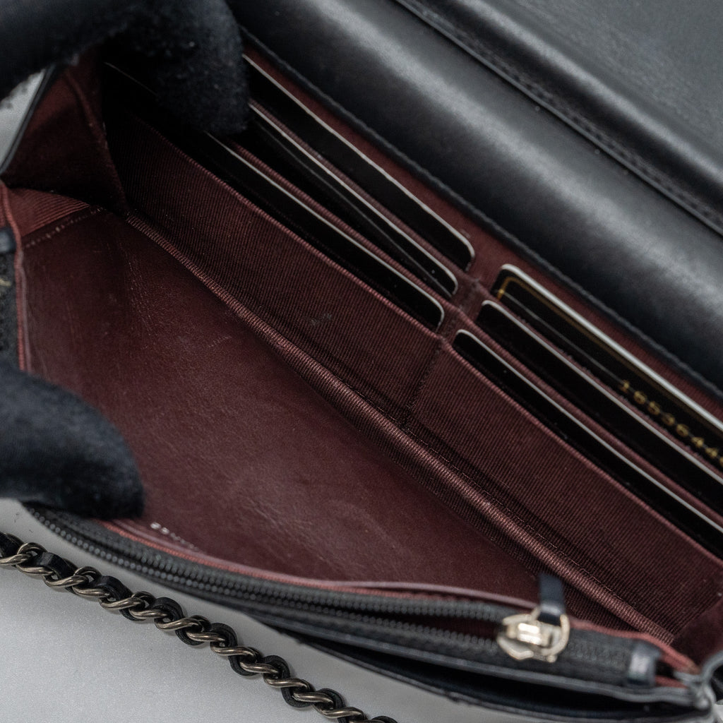 copy-of-chanel-2-55-wallet-on-chain-aged-calfskin-black-ruthenium-shw
