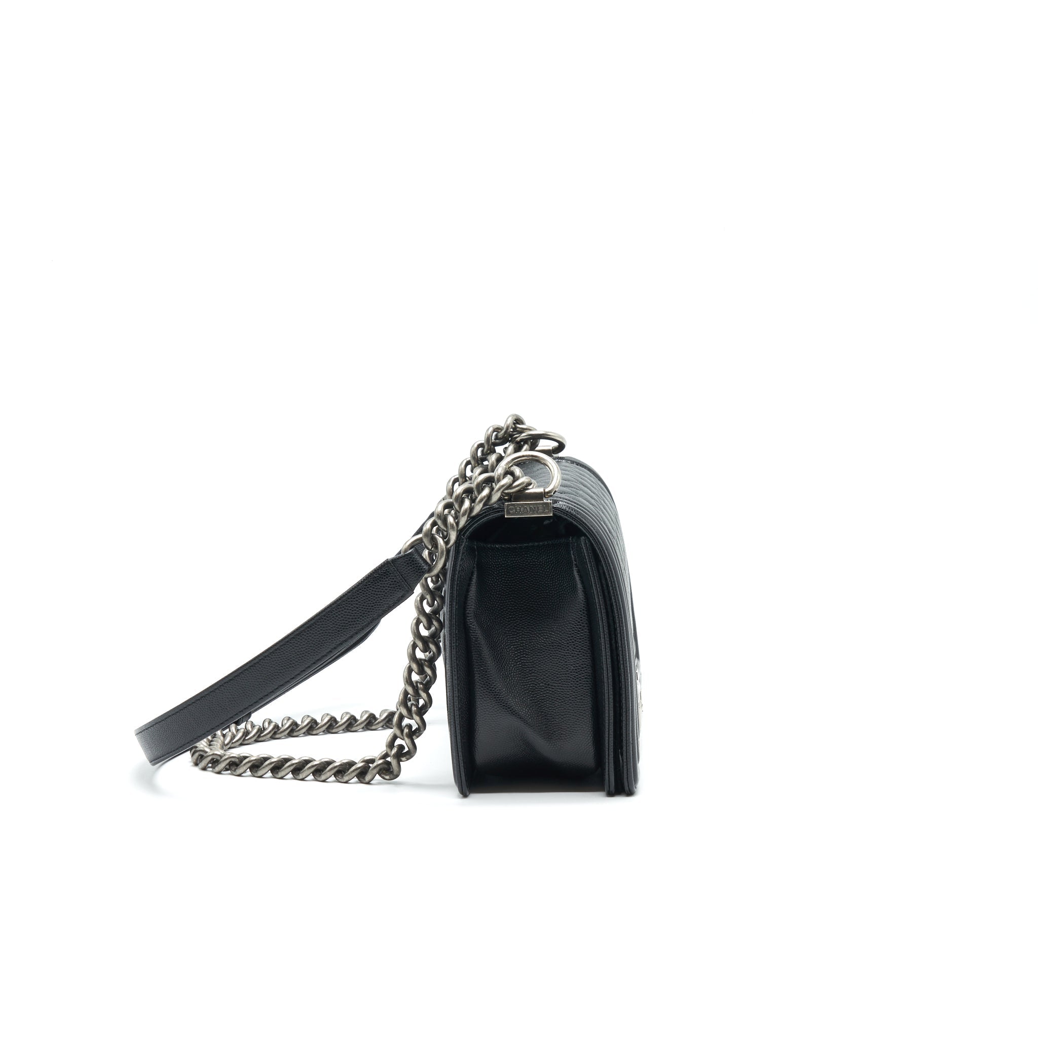 chanel-medium-boy-chanel-handbag-caviar-black-shw-1