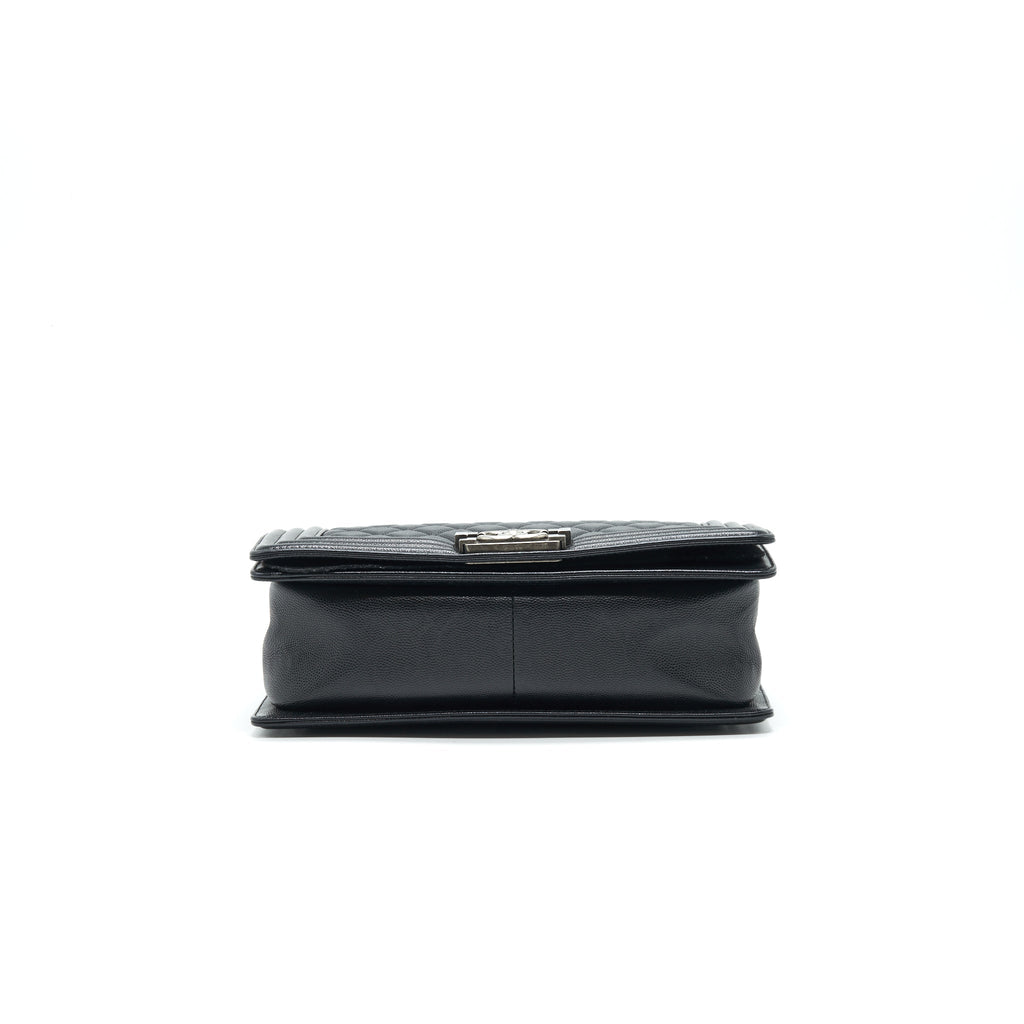 chanel-medium-boy-chanel-handbag-caviar-black-shw-1