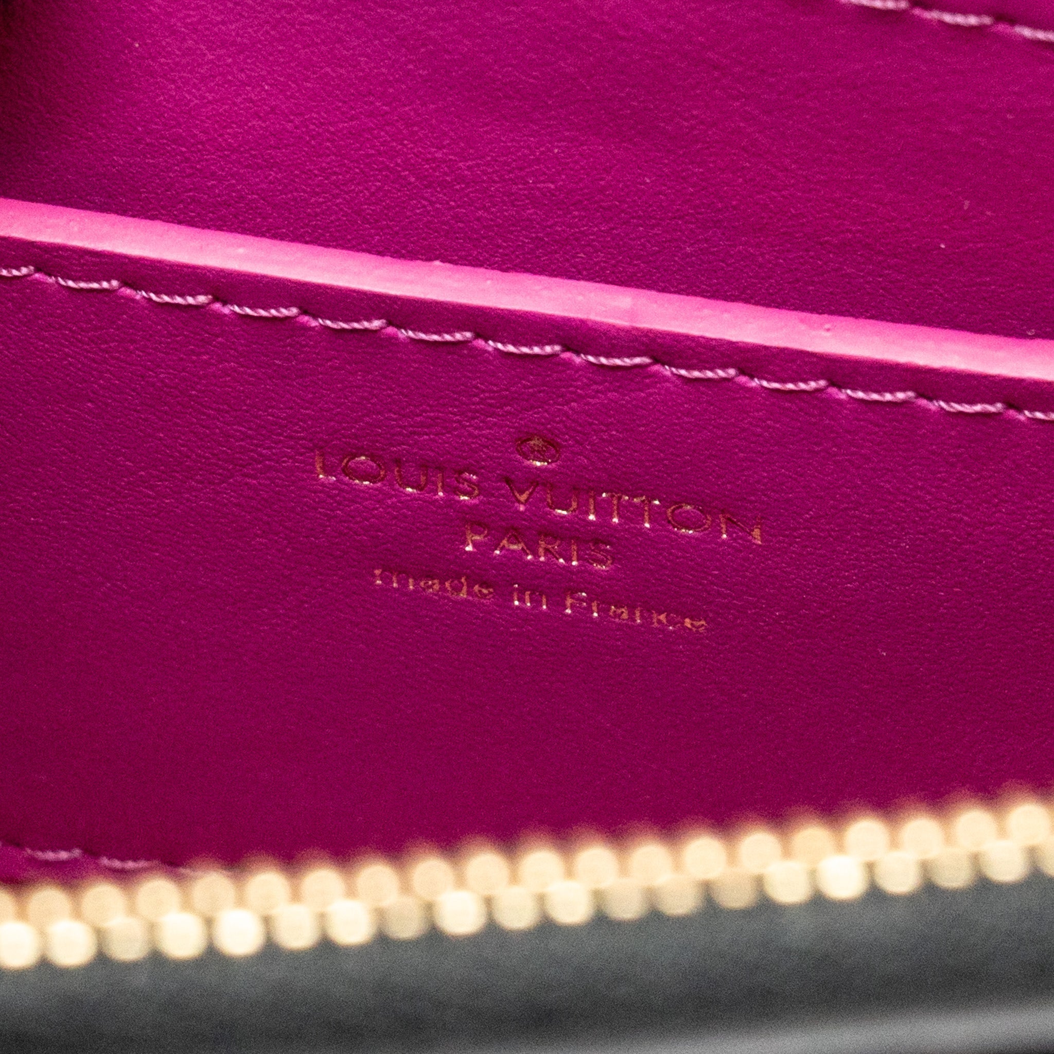 louis-vuitton-twist-one-handle-pm-taurillon-leather-black-pink-ghw