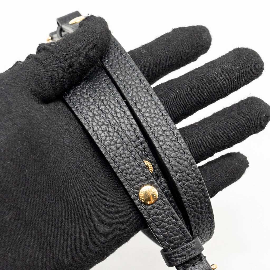 louis-vuitton-twist-one-handle-pm-taurillon-leather-black-pink-ghw