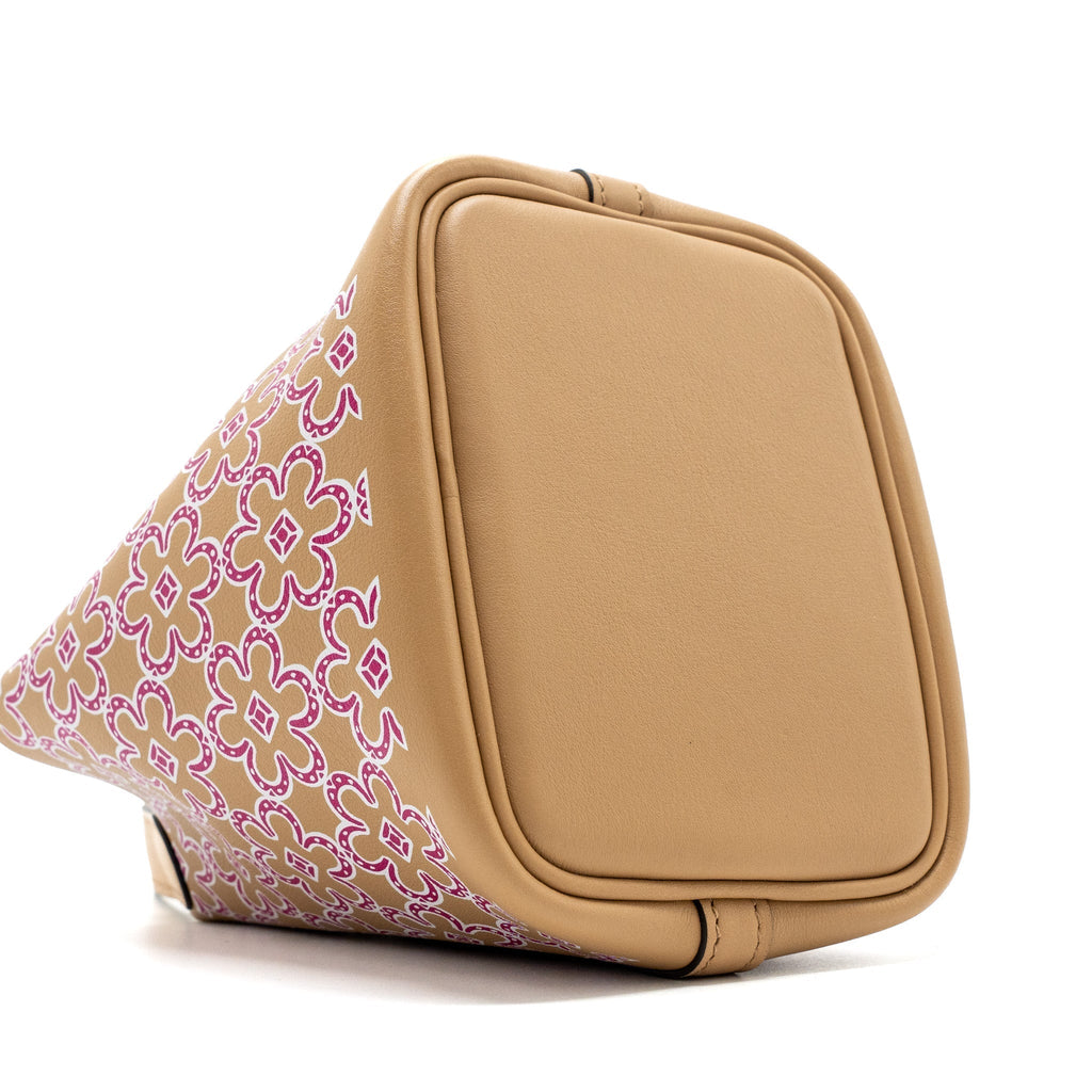 hermes-lucky-daisy-micro-picotin-swift-leather-chai-rose-blanc-chai-shw-stamp-u