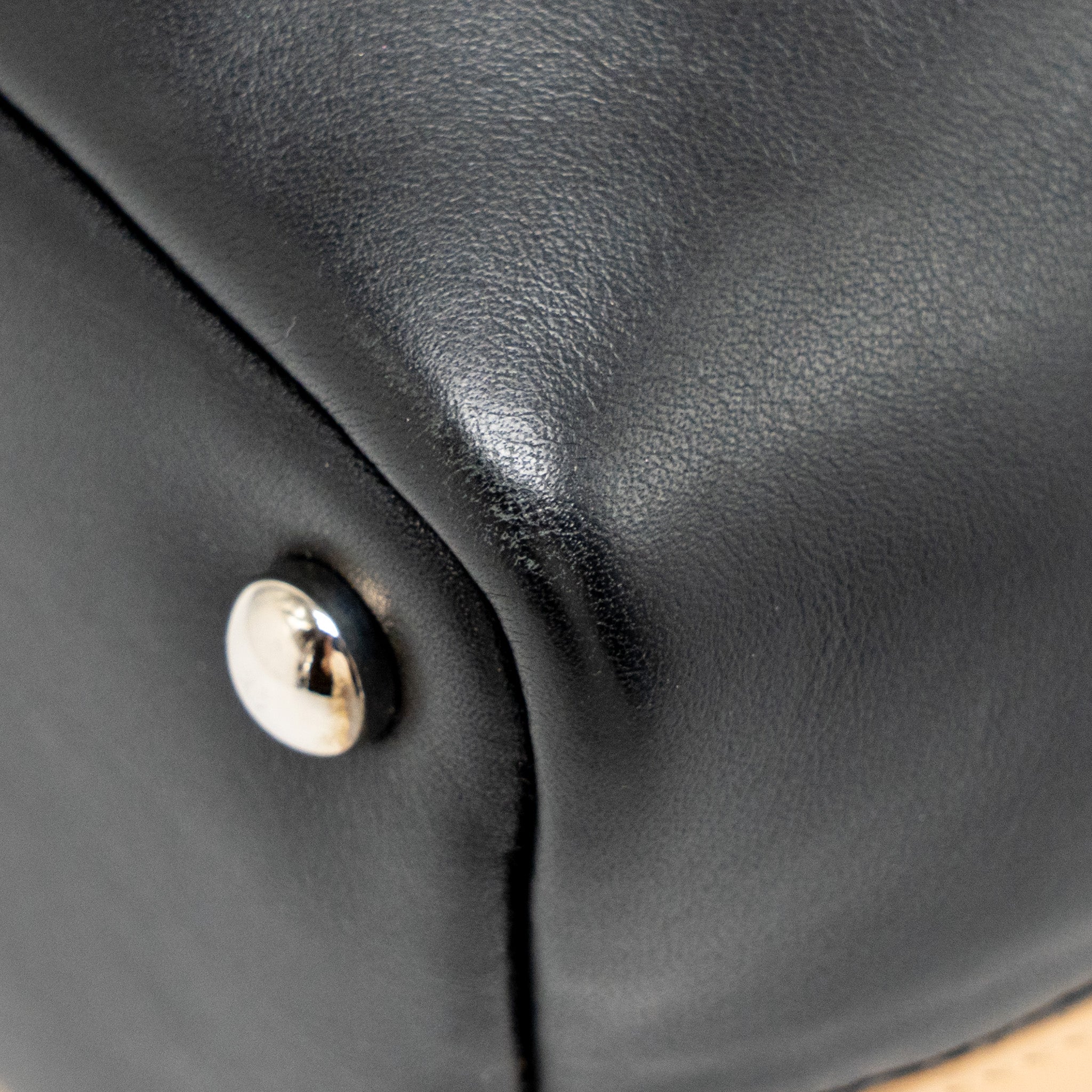 chanel-cambon-tote-bag-lambskin-beige-black-shw-copy