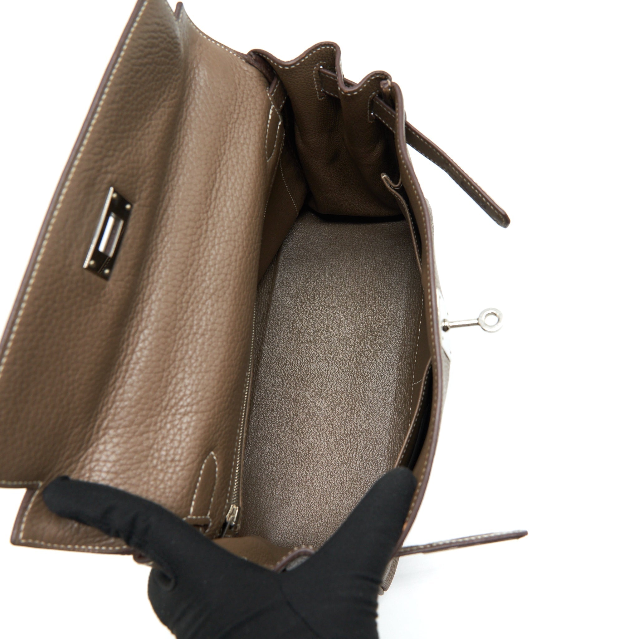 hermes-kelly-28-fjord-etoupe-shw-stamp-square-q