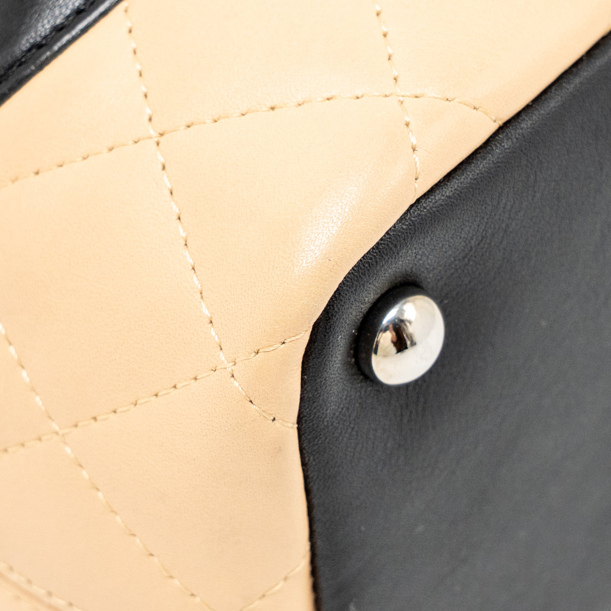 chanel-cambon-tote-bag-lambskin-beige-black-shw-copy