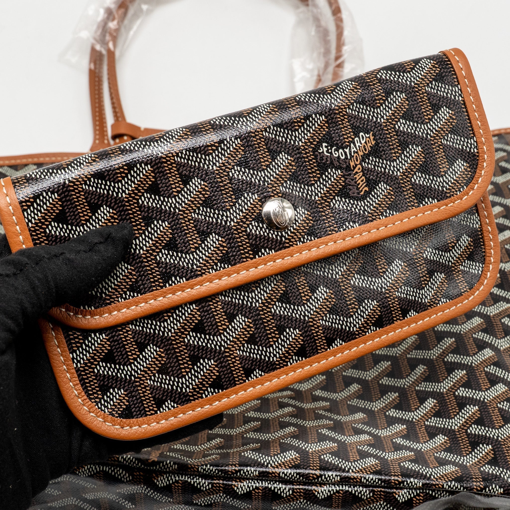 goyard-saint-louis-pm-bag-goyardine-canvas-calfskin-naturel-shw