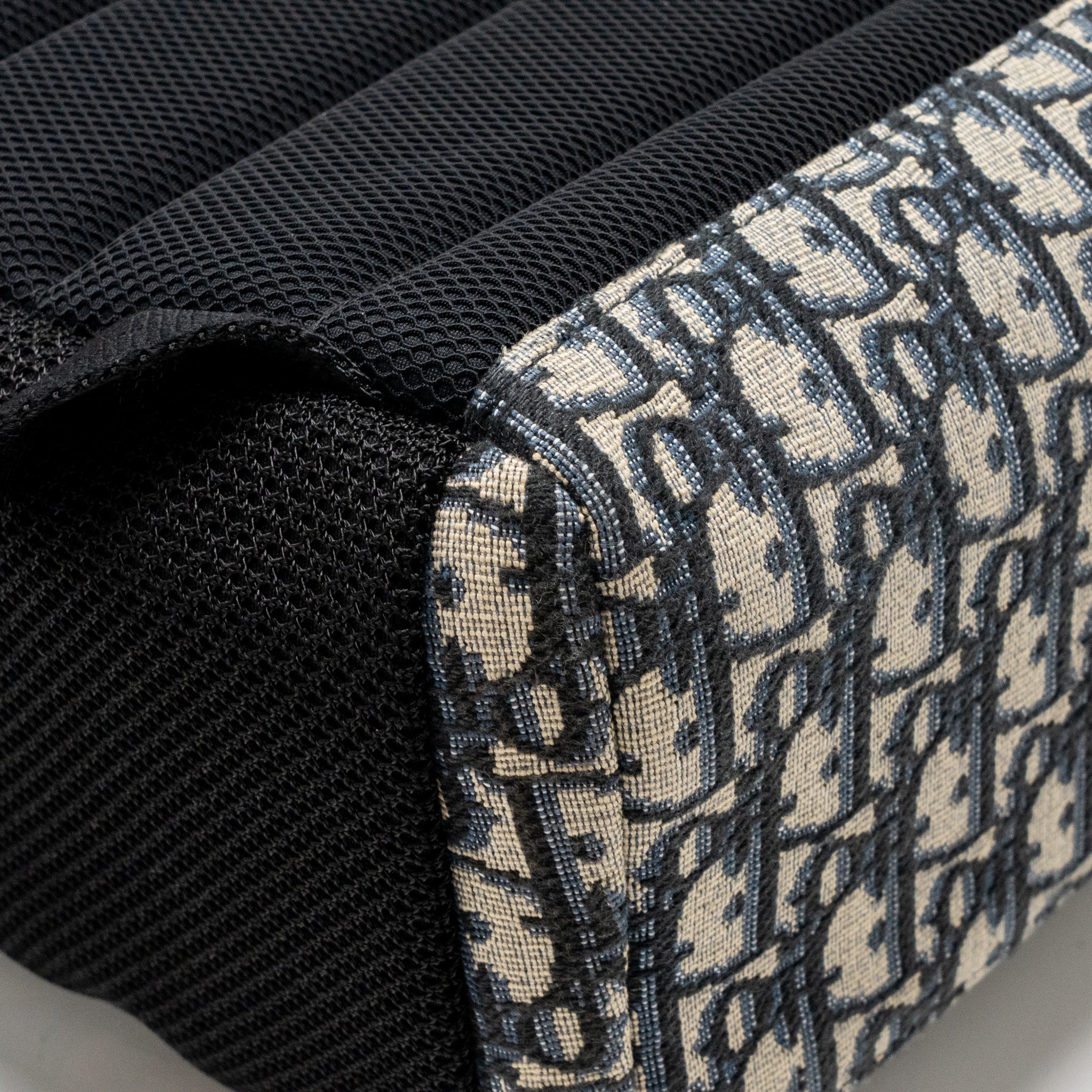 dior-men-s-backpack-dior-oblique-canvas-calfskin-blue-black-shw