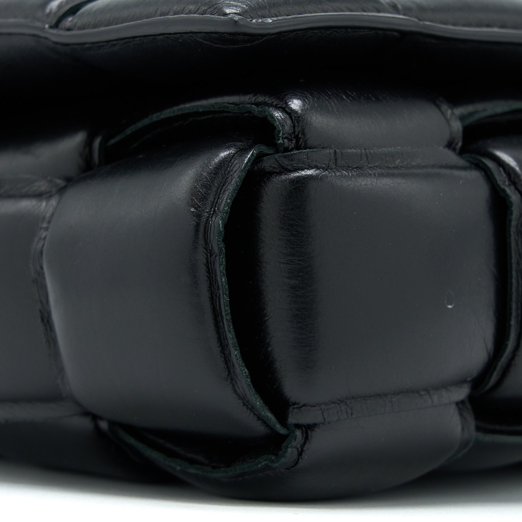 bottega-veneta-padded-cassette-black-ghw