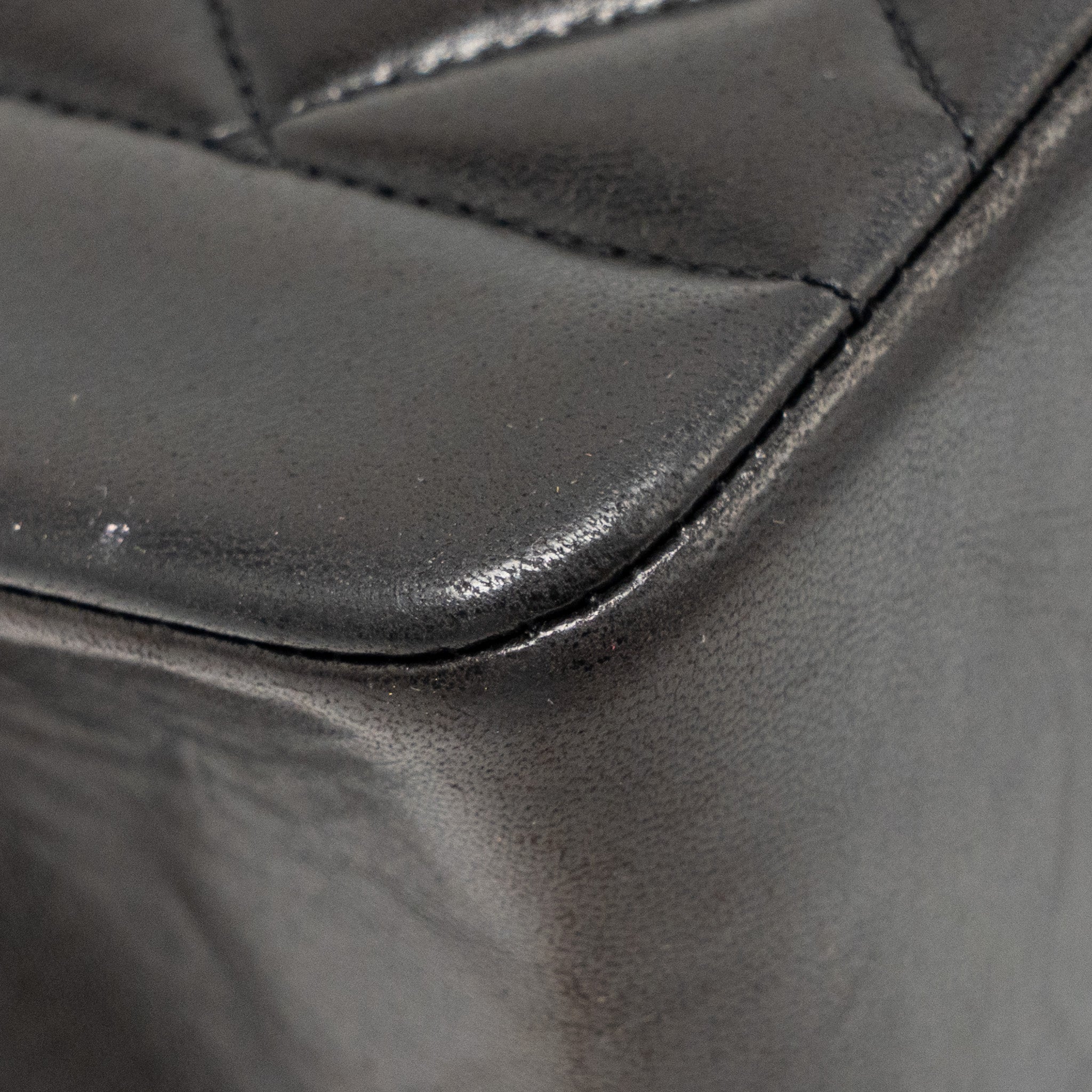 chanel-vintage-small-diana-quilted-flap-bag-lambskin-black-ghw