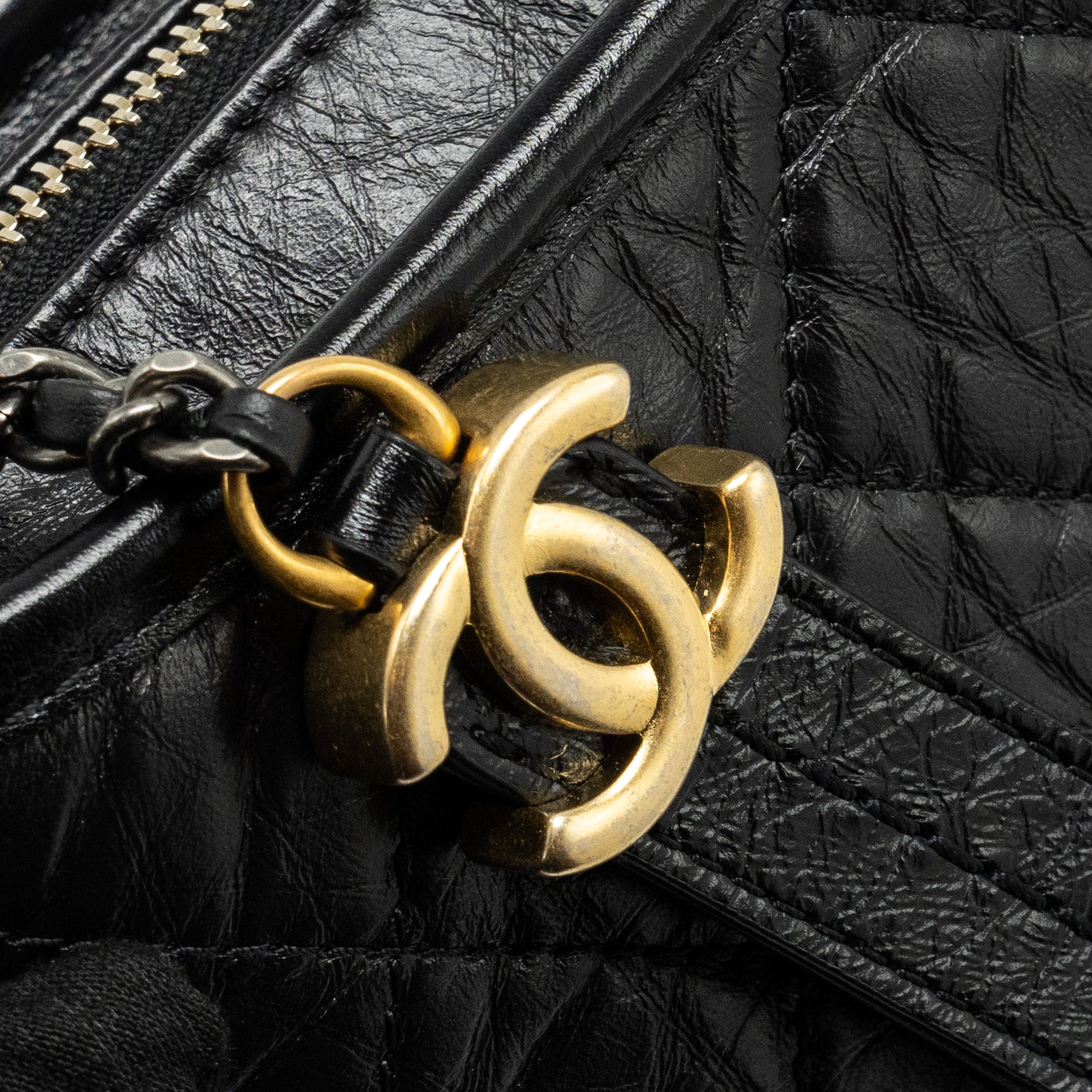 chanel-gabrielle-hobo-bag-calfskin-black-multicolour-hardware-microchip