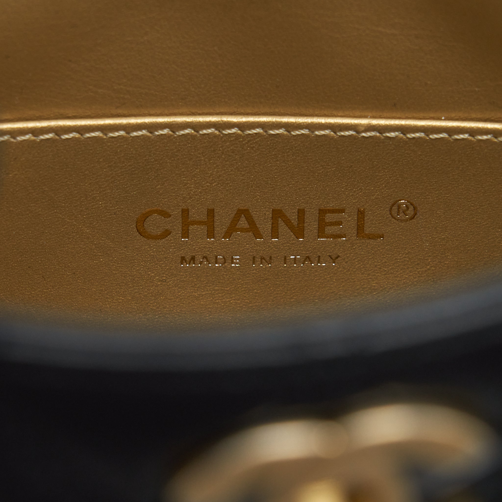 copy-of-chanel-22s-pearl-crush-hobo-bag-lambskin-black-ghw