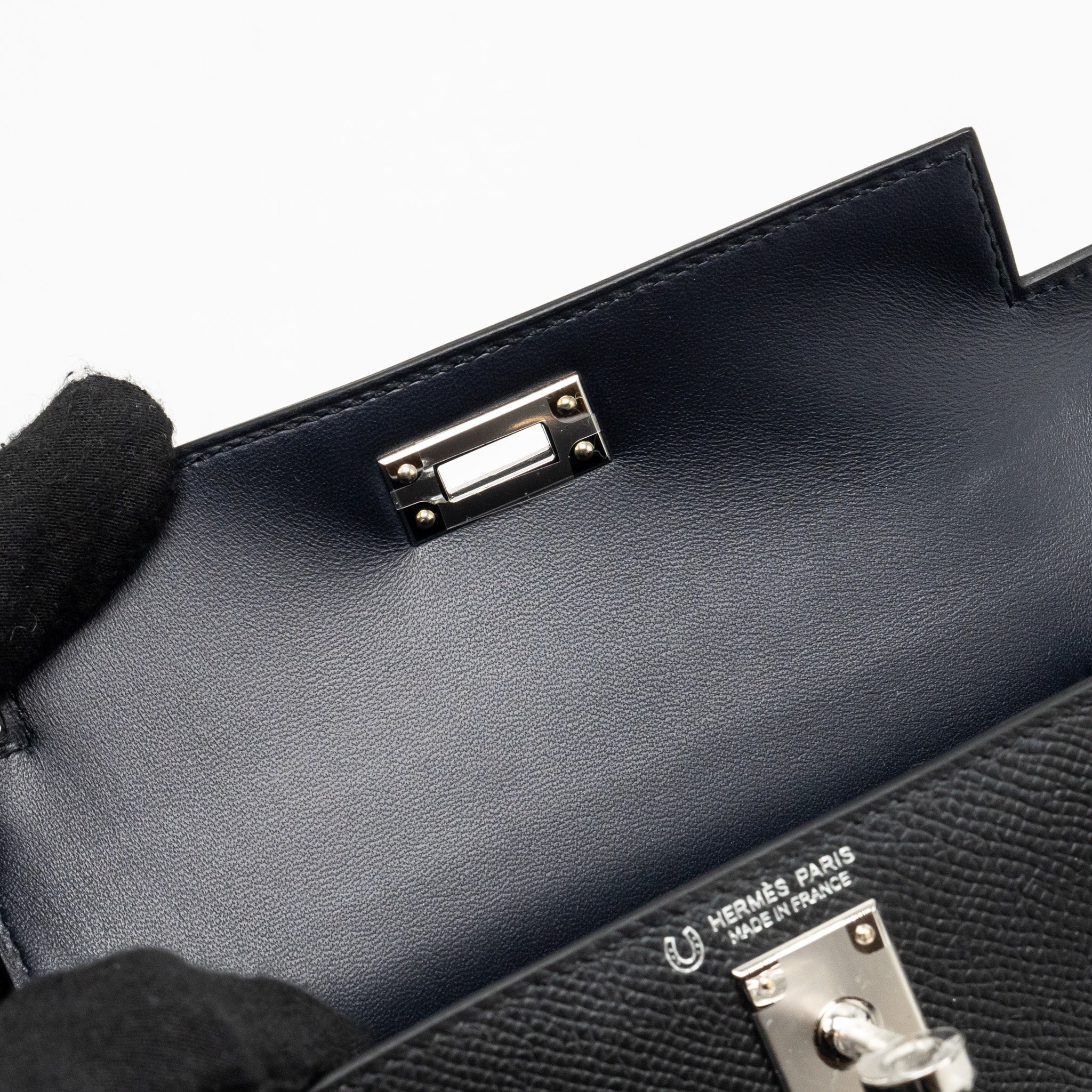 hermes-mini-kelly-ii-special-order-epsom-black-navy-shw-stamp-k