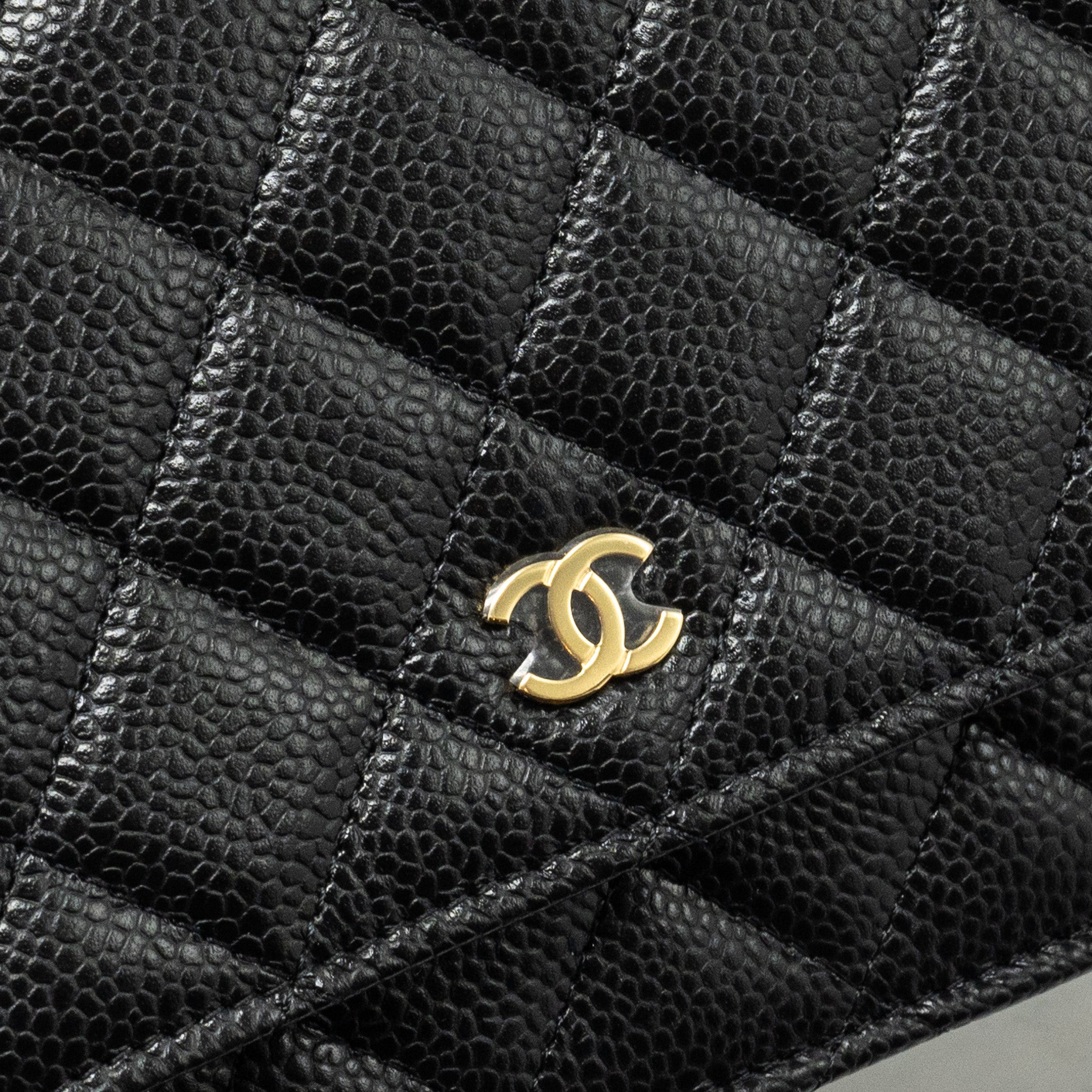 chanel-classic-wallet-on-chain-caviar-black-ghw-microchip-24