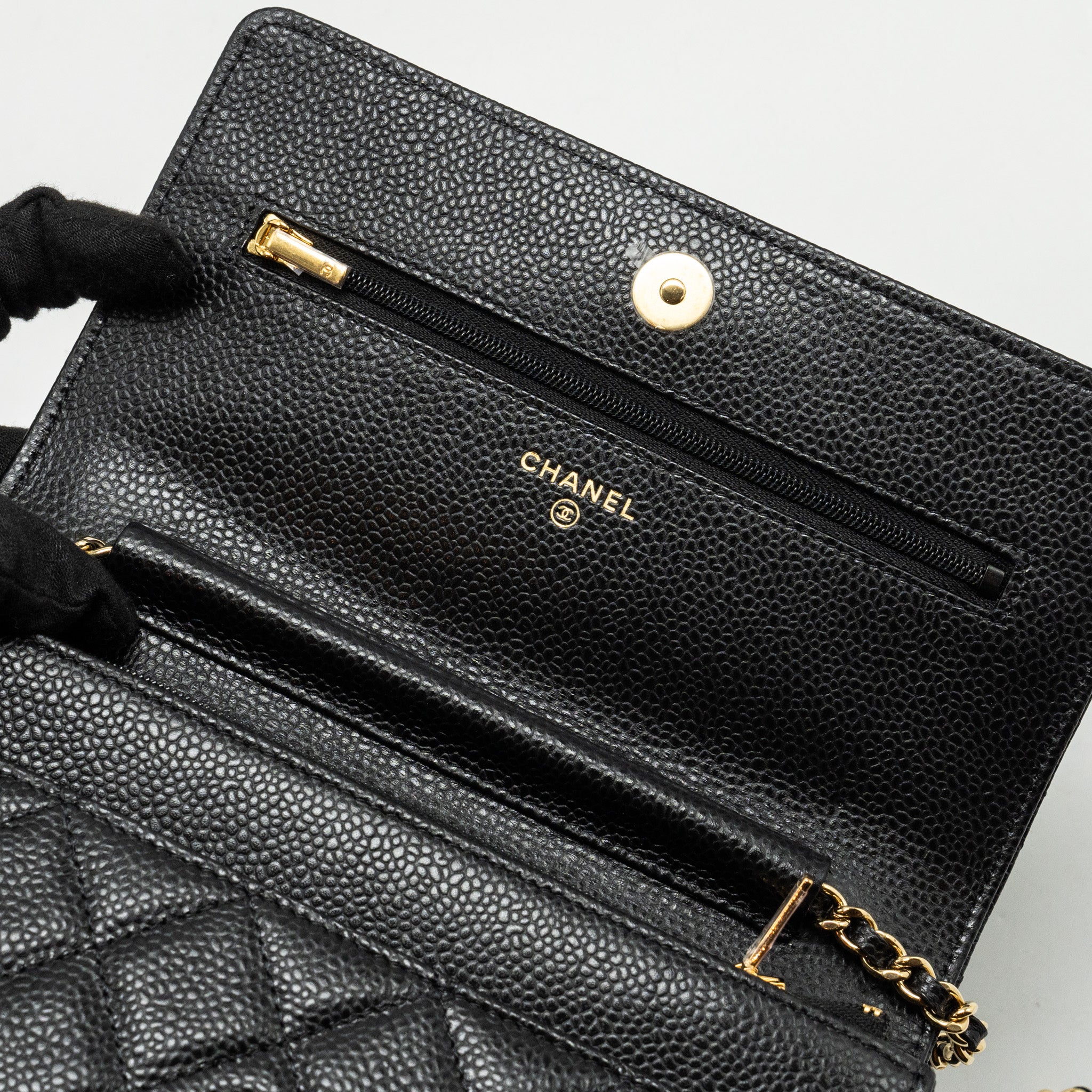 chanel-classic-wallet-on-chain-caviar-black-ghw-microchip-24