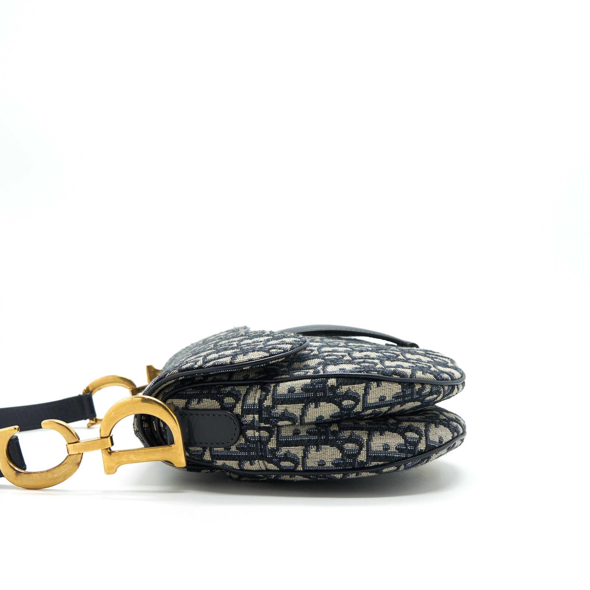christian-dior-oblique-medium-saddle-bag
