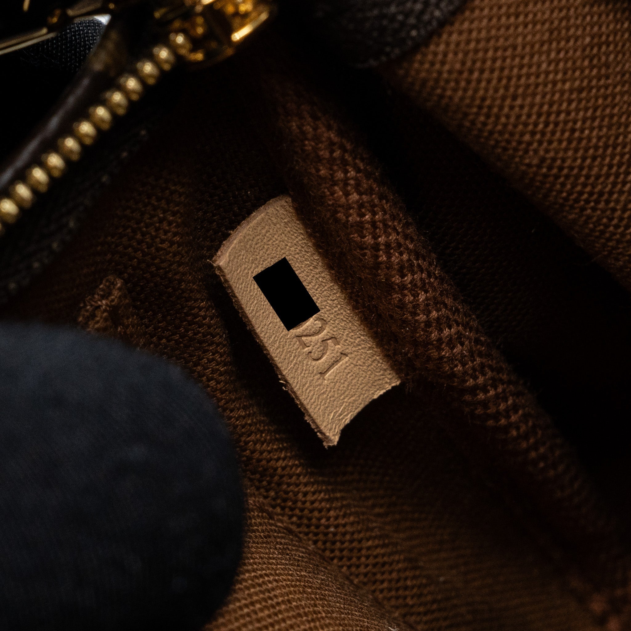 louis-vuitton-multi-pochette-monogram-canvas-khaki-strap-ghw-2
