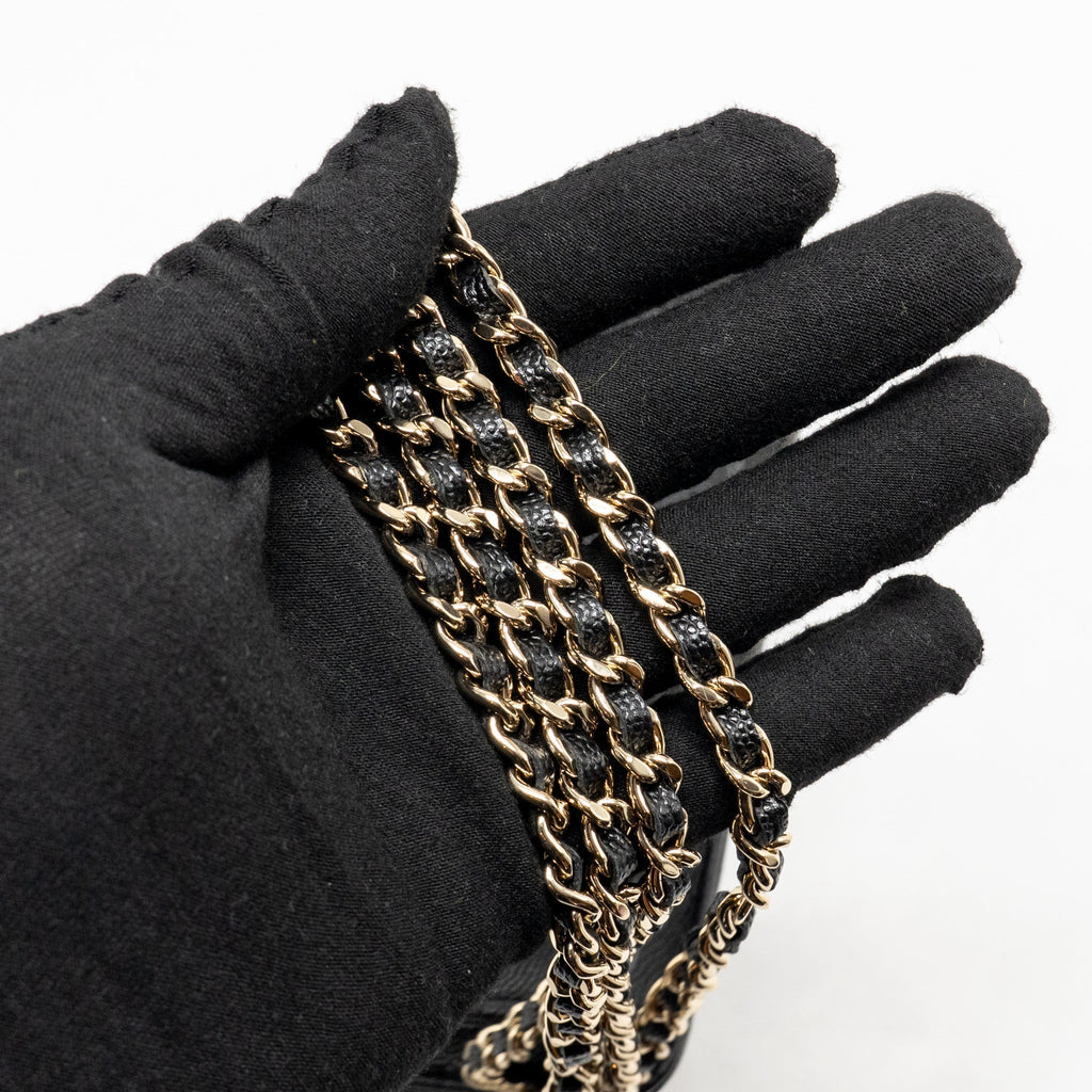 chanel-metal-top-handle-coco-handle-mini-shiny-calfskin-black-ghw-microchip-copy