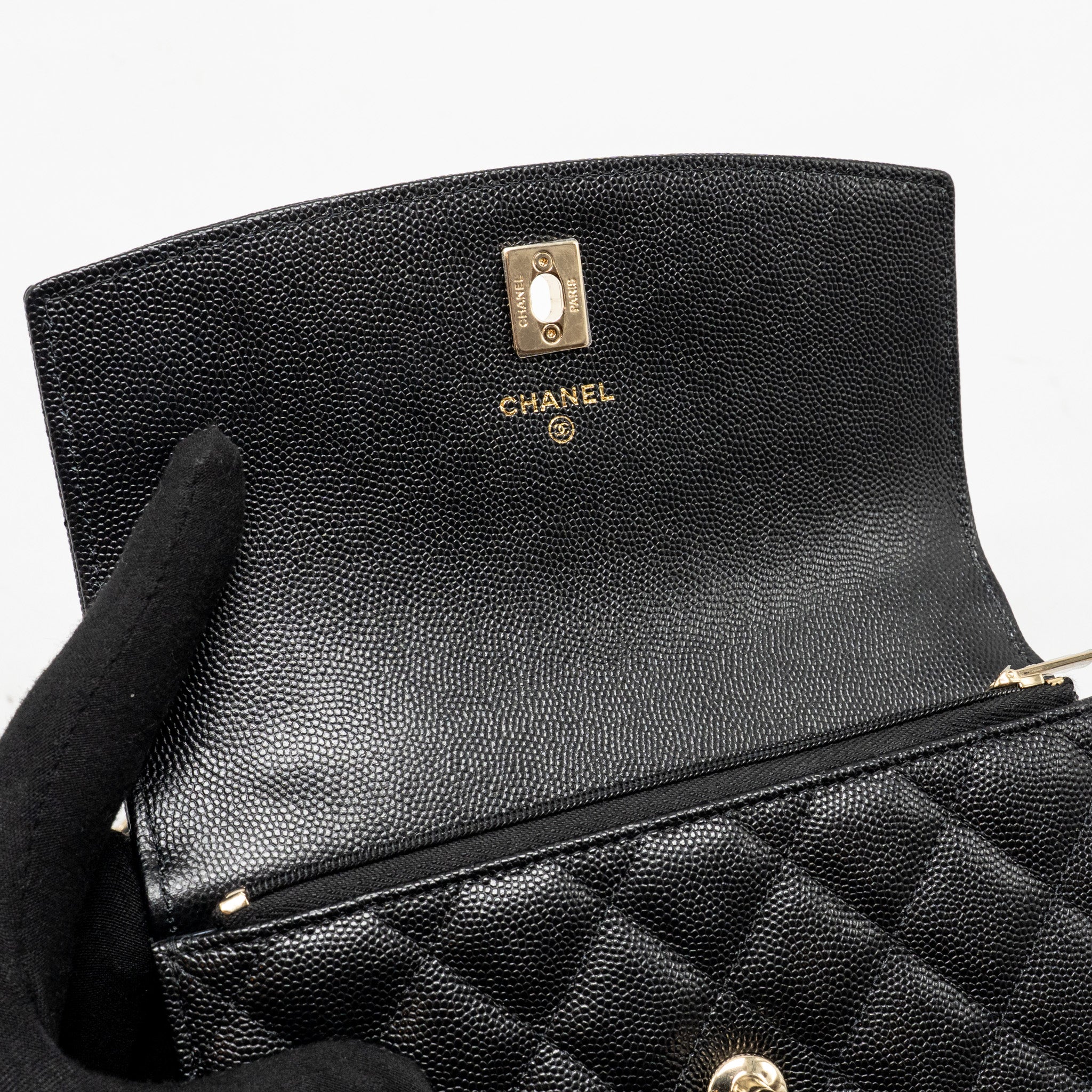 chanel-metal-top-handle-coco-handle-mini-shiny-calfskin-black-ghw-microchip-copy
