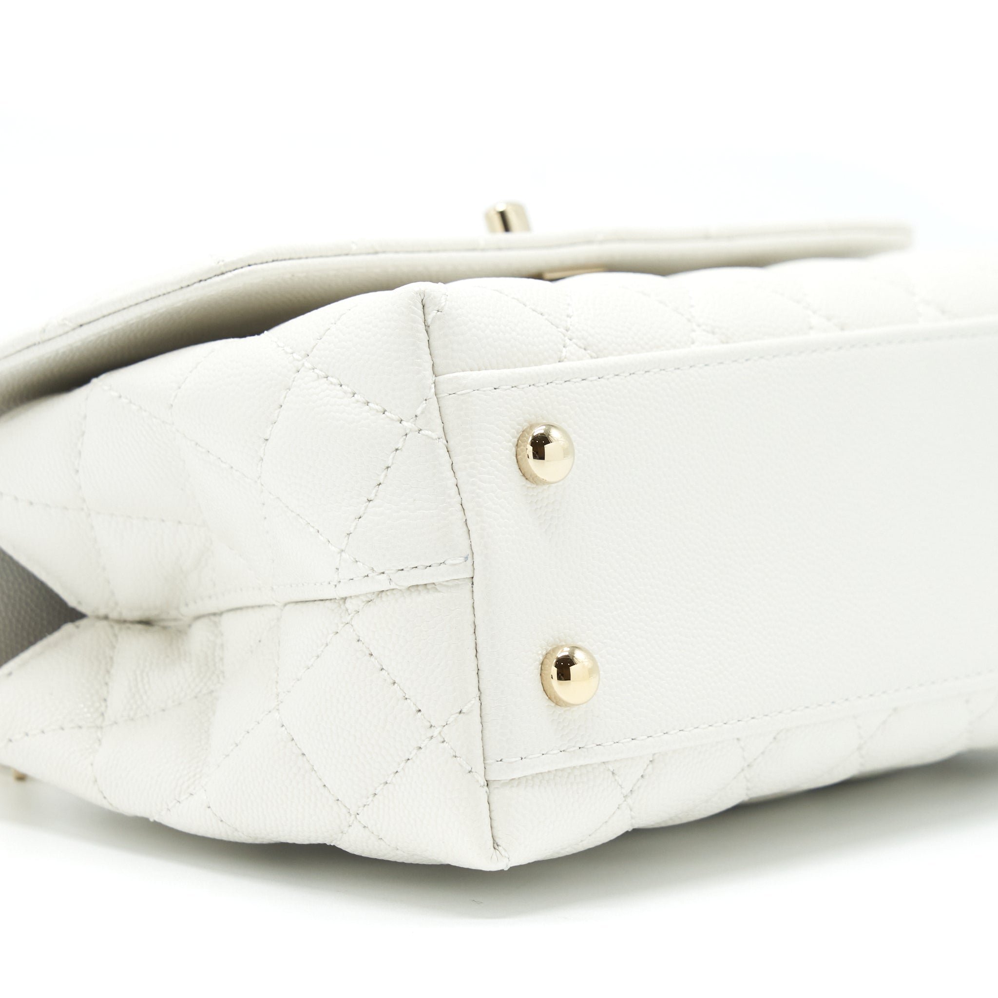 chanel-small-coco-handle-caviar-white-lghw-microchip-1