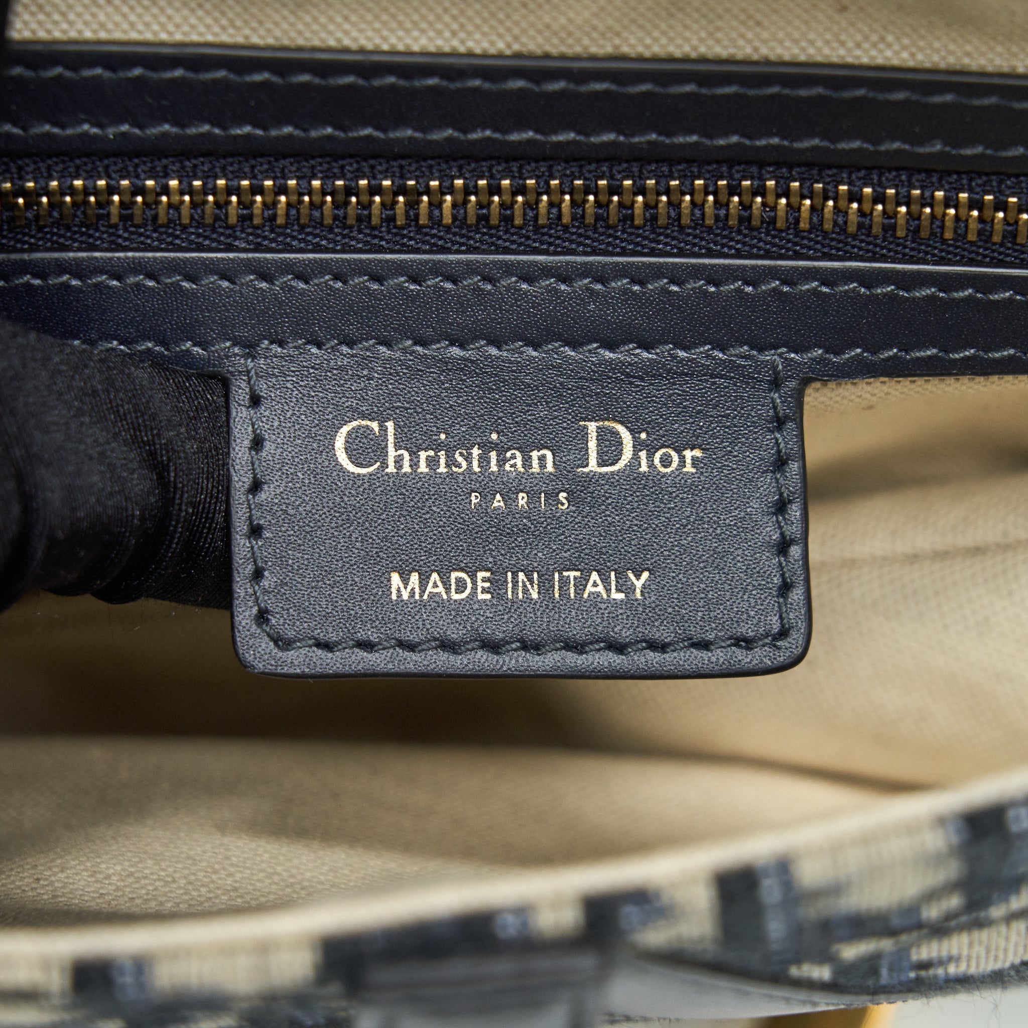 christian-dior-oblique-medium-saddle-bag