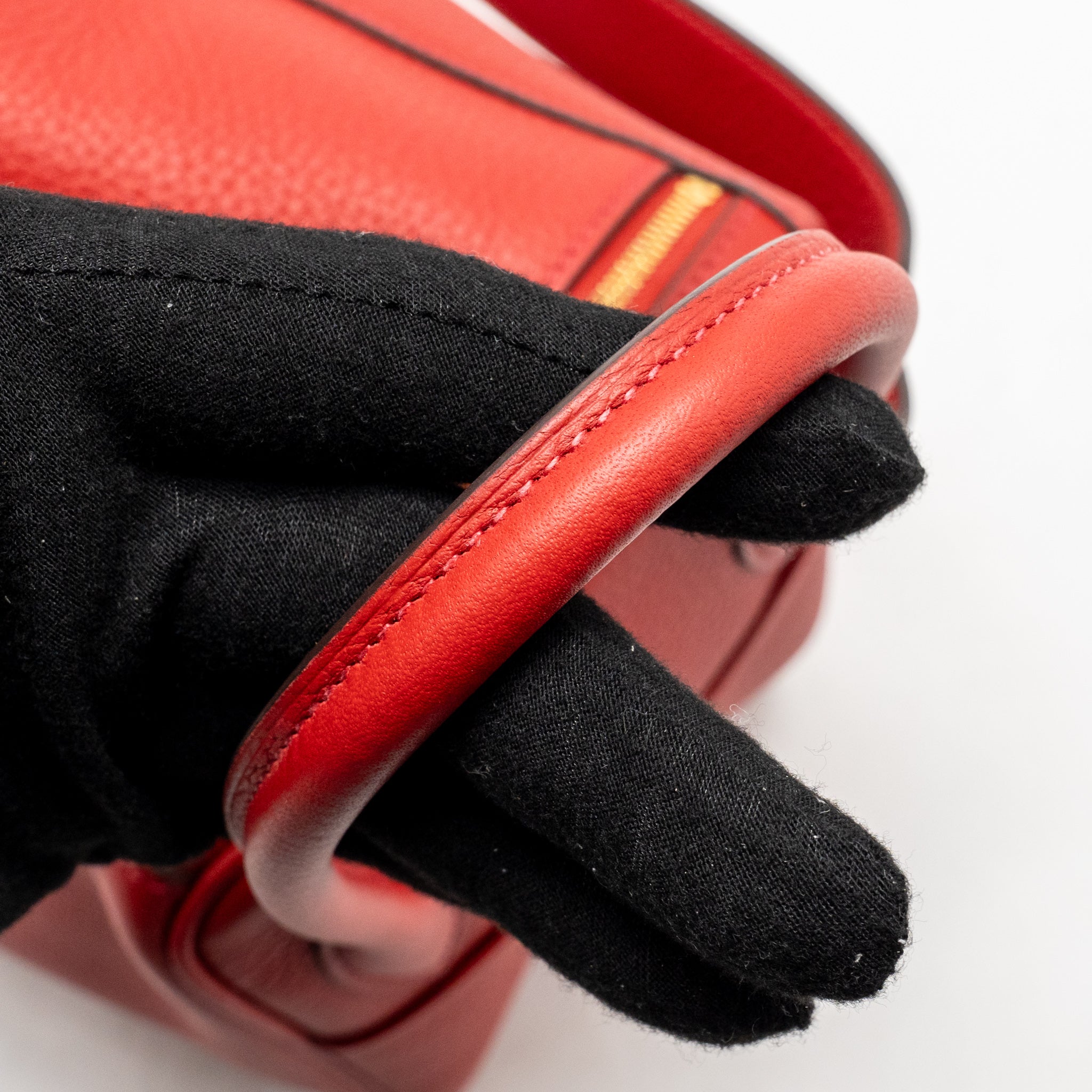 hermes-lindy-26-clemence-rouge-casaque-ghw-stamp-x