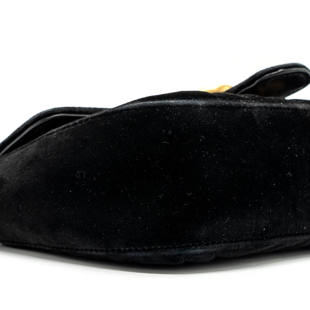 gucci-mini-marmont-velvet-black-ghw-1
