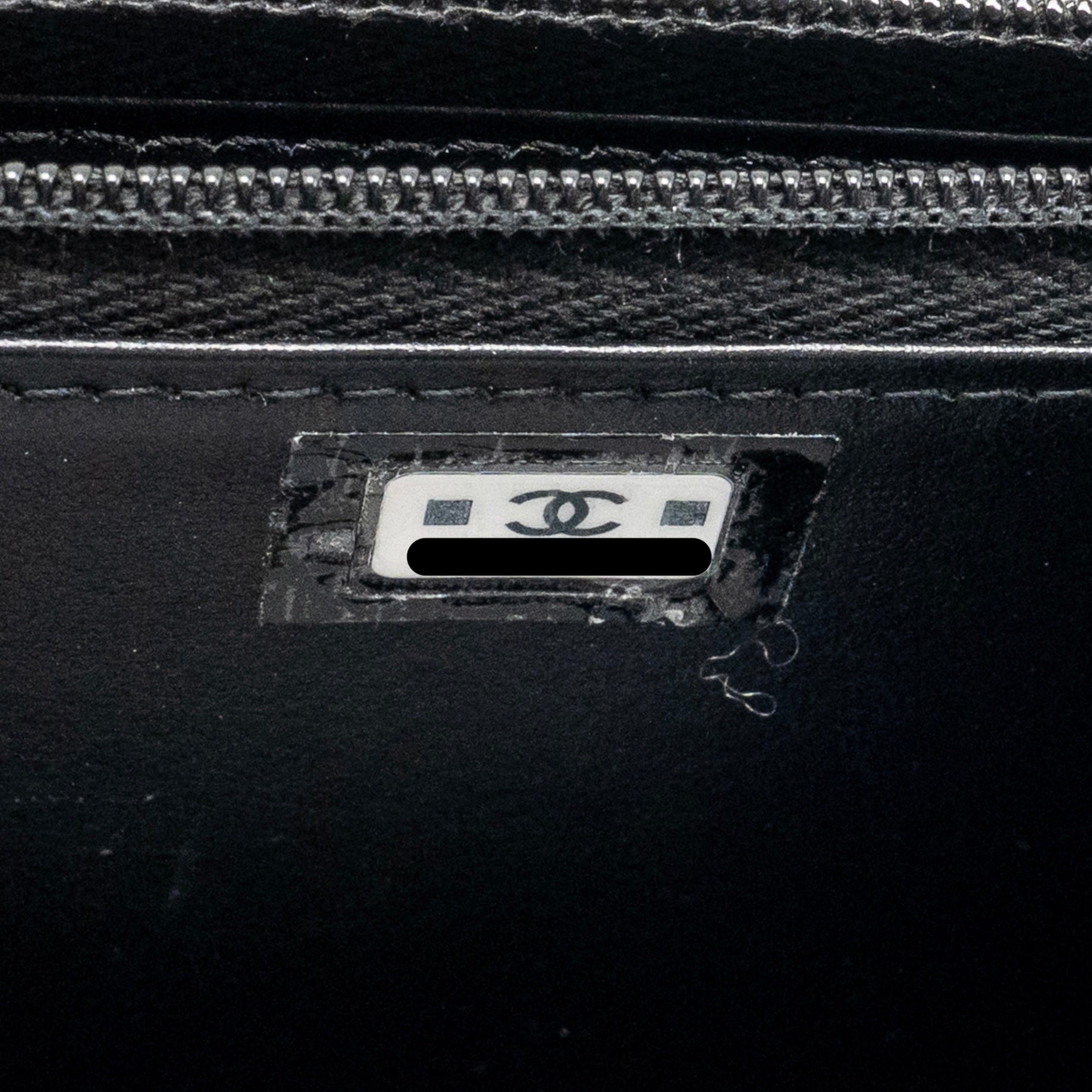 chanel-metal-top-handle-coco-handle-mini-shiny-calfskin-black-ghw-microchip-copy