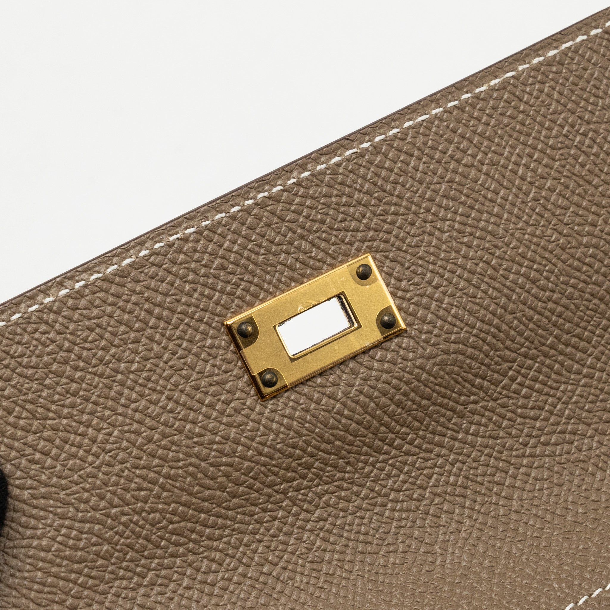hermes-kelly-compact-wallet-epsom-etoupe-ghw-stamp-d