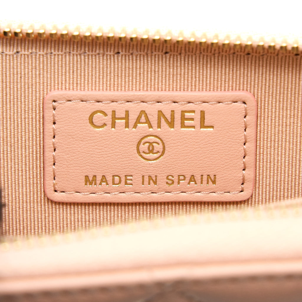 chanel-zip-card-holder-lambskin-light-pink-lghw