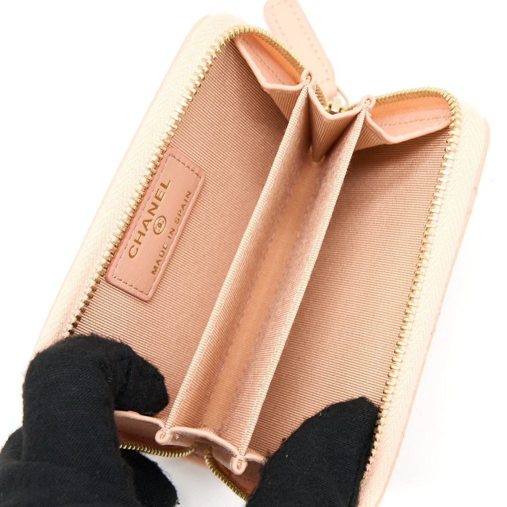 chanel-zip-card-holder-lambskin-light-pink-lghw