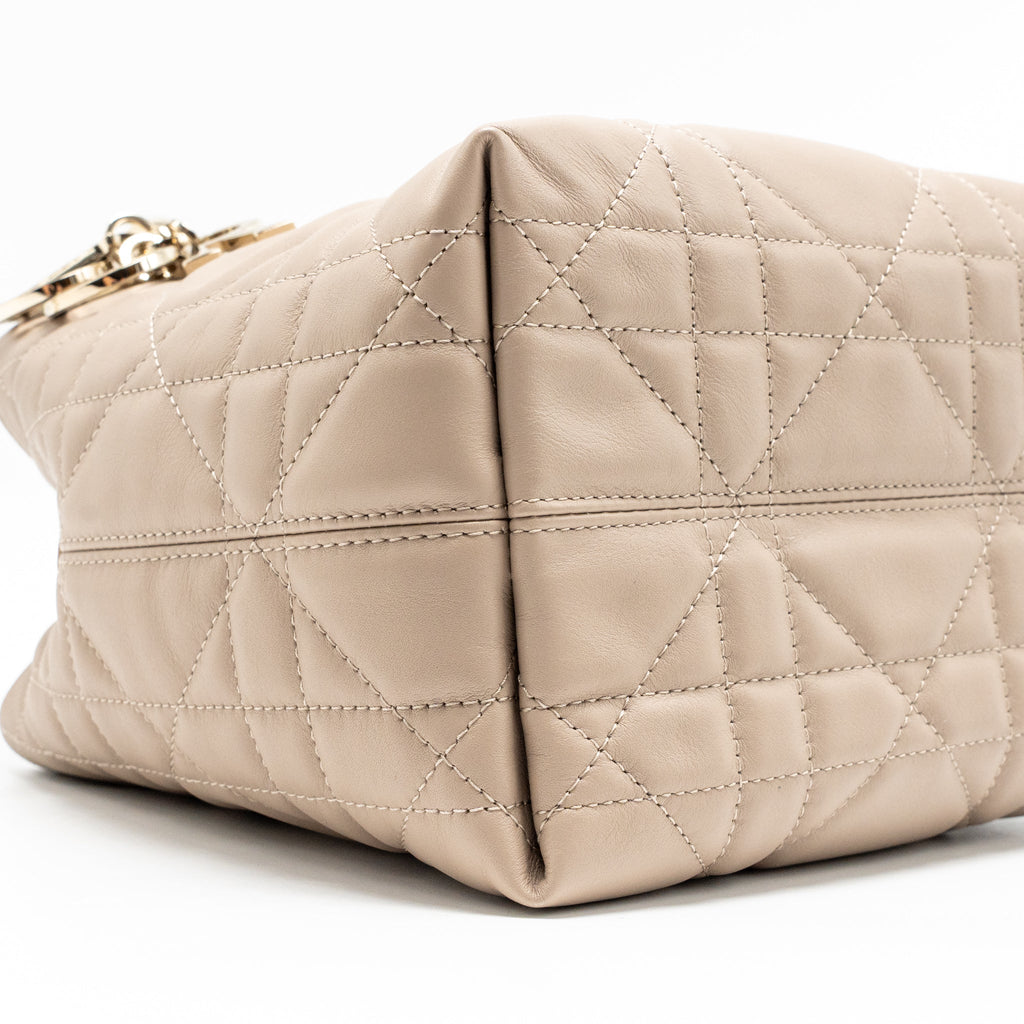 dior-small-toujours-tote-bag-macrocannage-calfskin-powder-beige-lghw