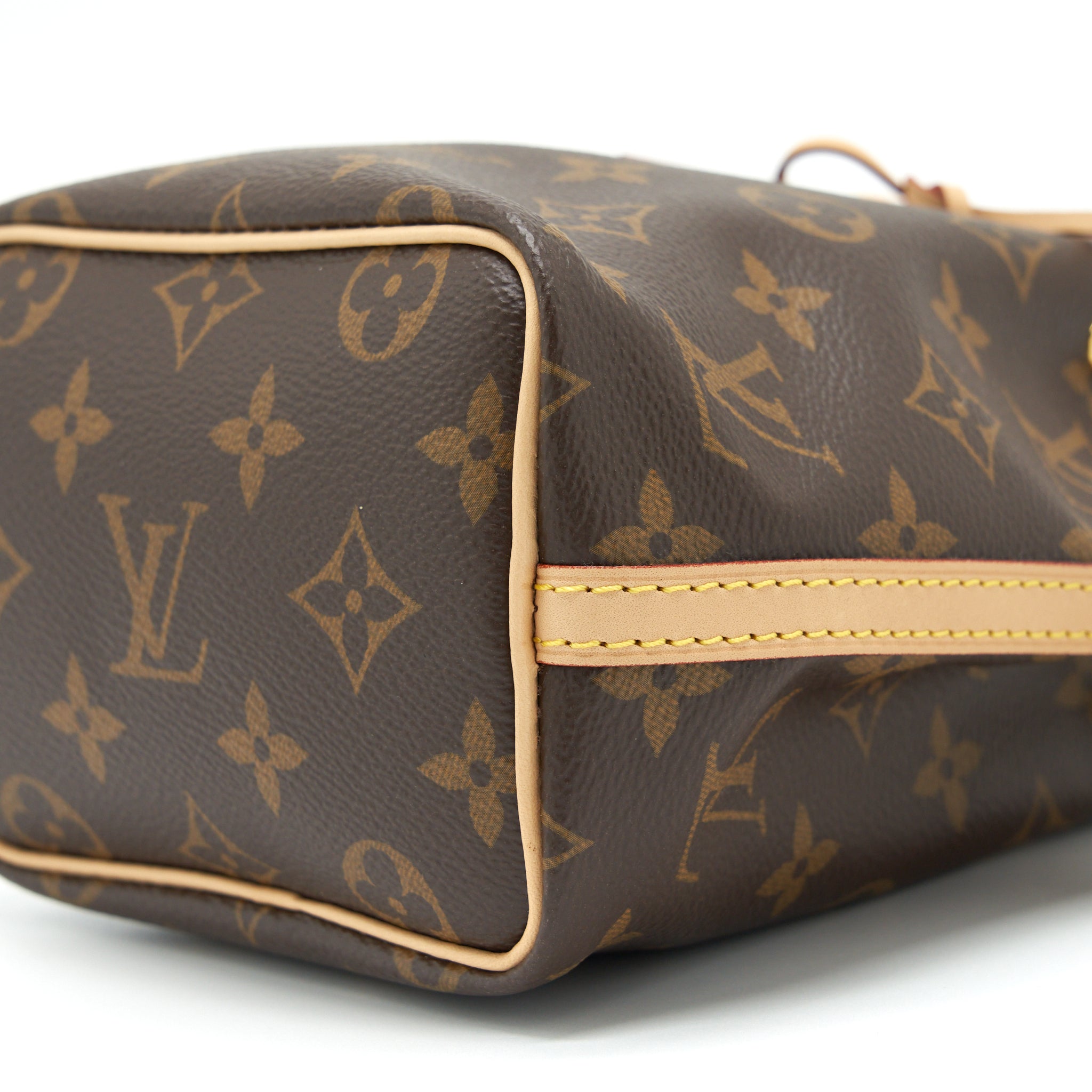 louis-vuitton-nano-noe-monogram-canvas-ghw