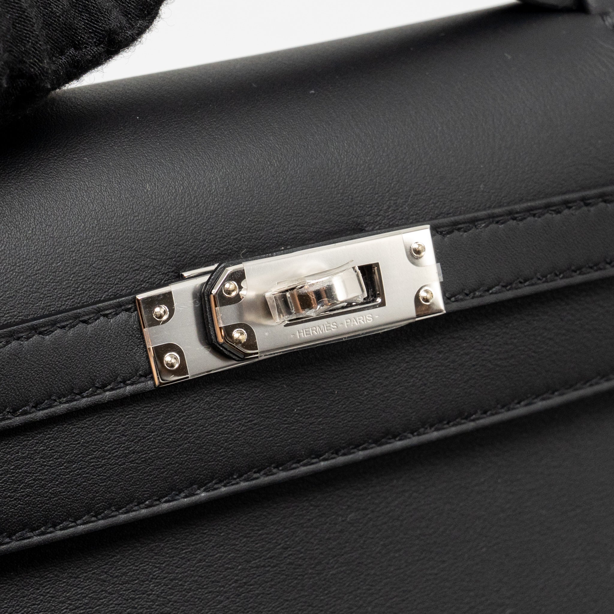 hermes-kelly-pochette-swift-black-shw-stamp-k
