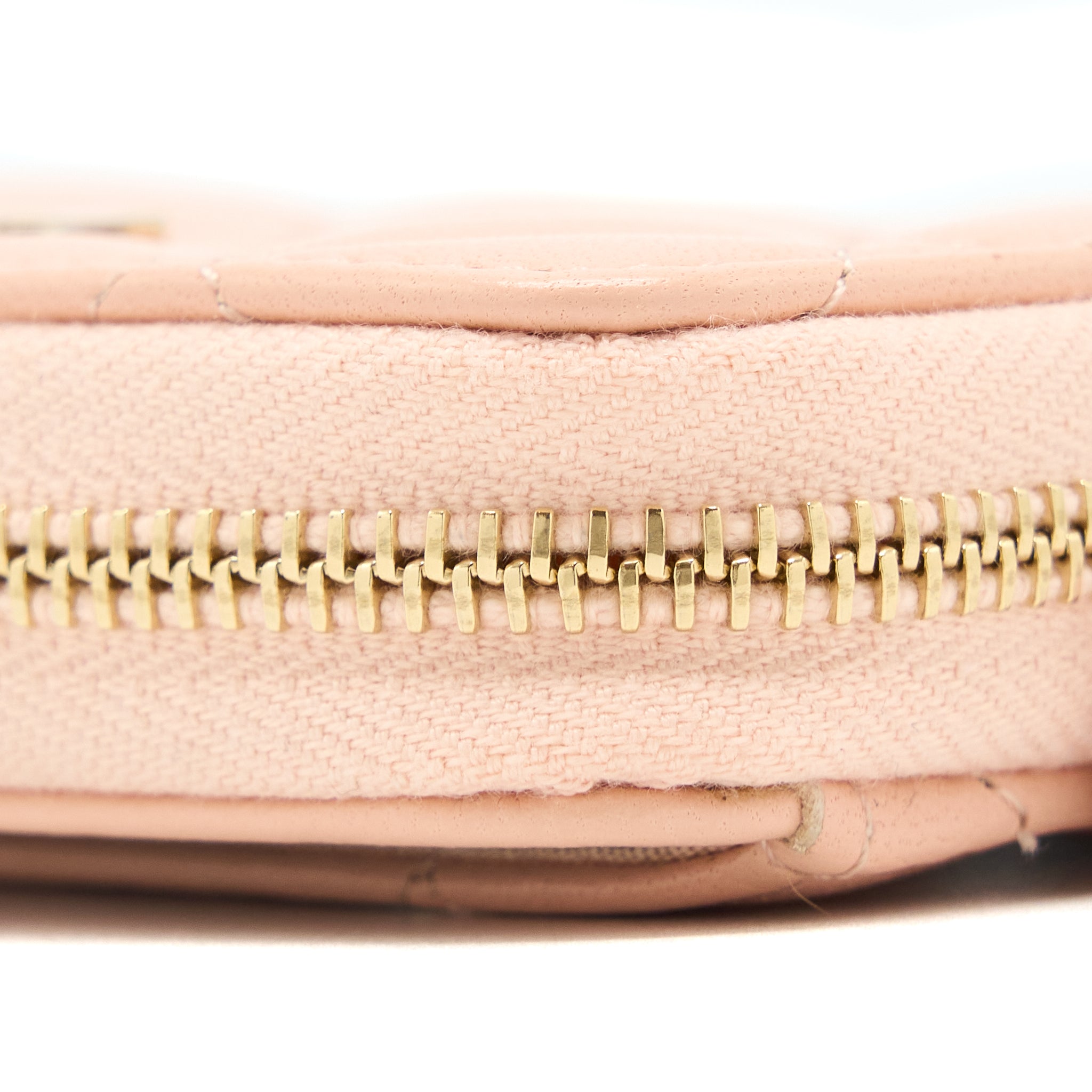 chanel-zip-card-holder-lambskin-light-pink-lghw