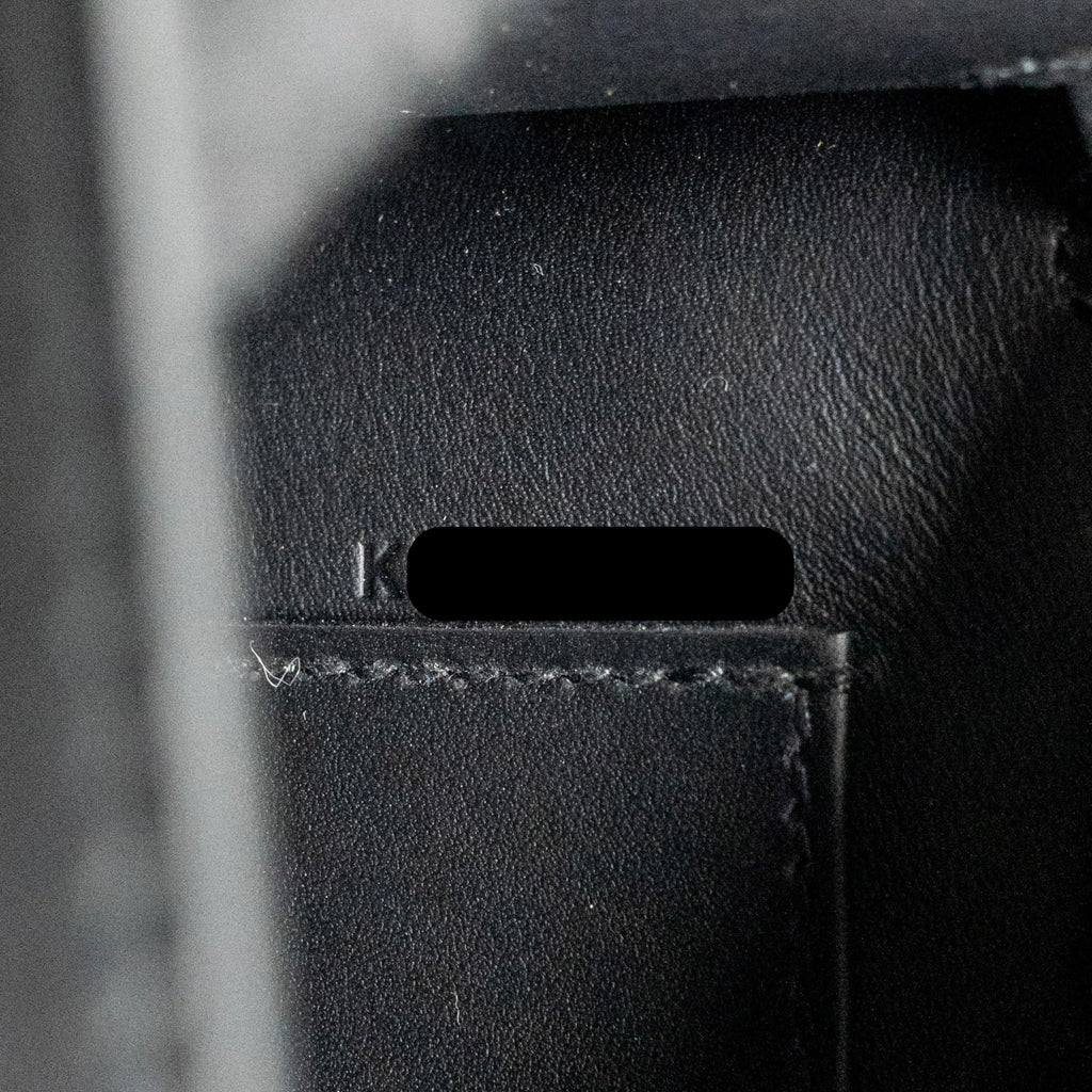 hermes-kelly-pochette-swift-black-shw-stamp-k