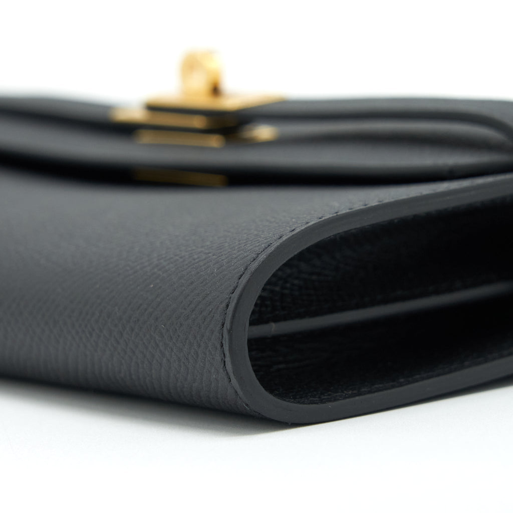 hermes-classic-kelly-to-go-epsom-black-ghw-stamp-u